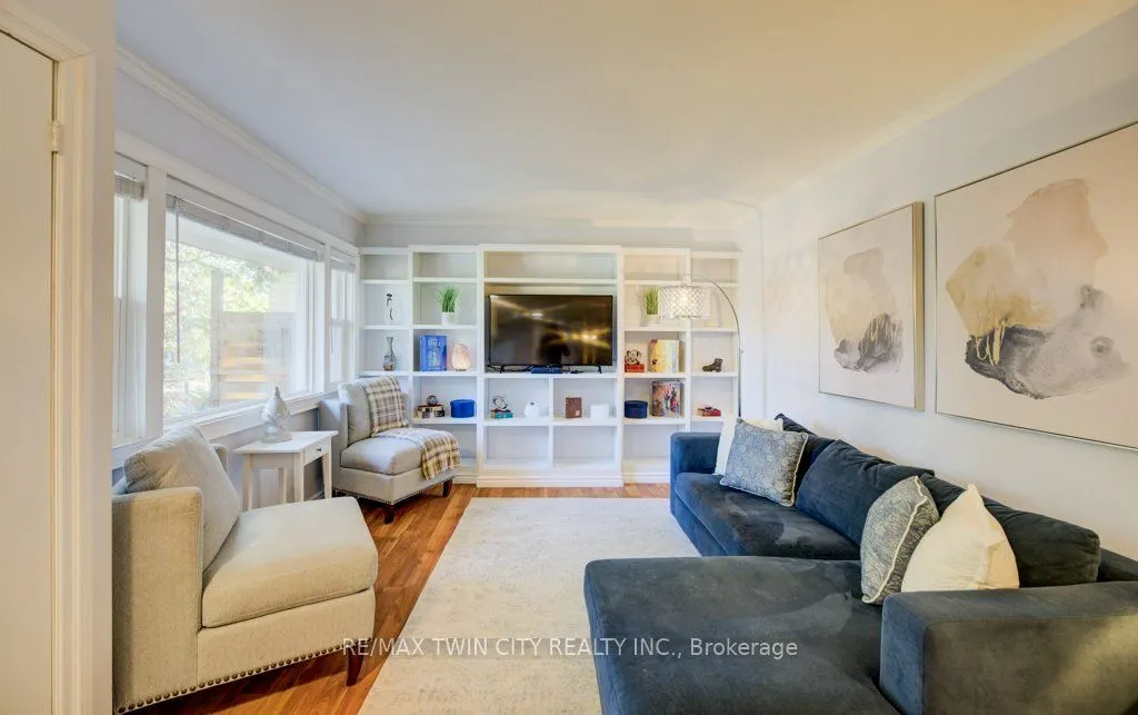 18 Hilltop Drive
