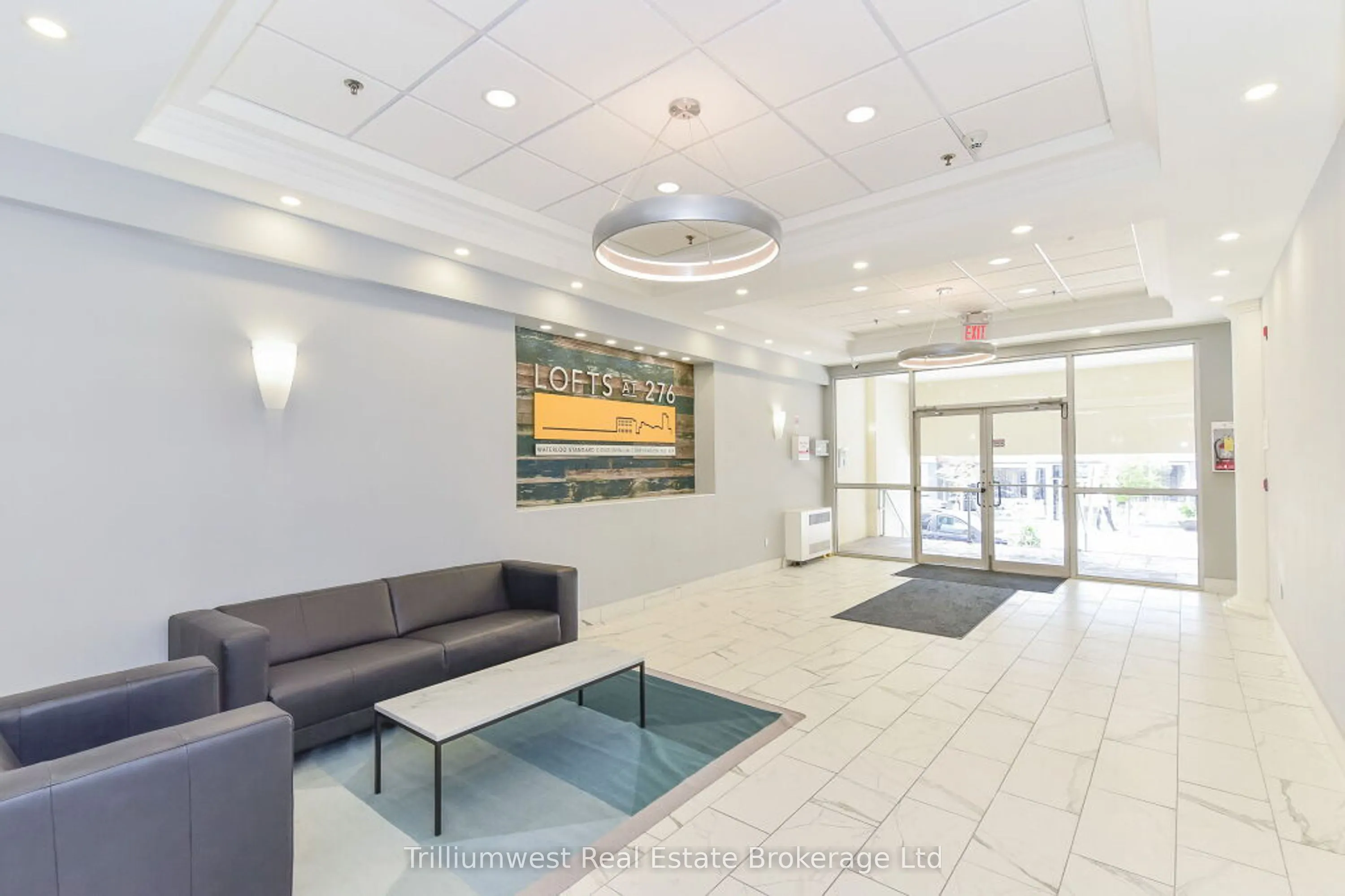 276 King Street W, #205