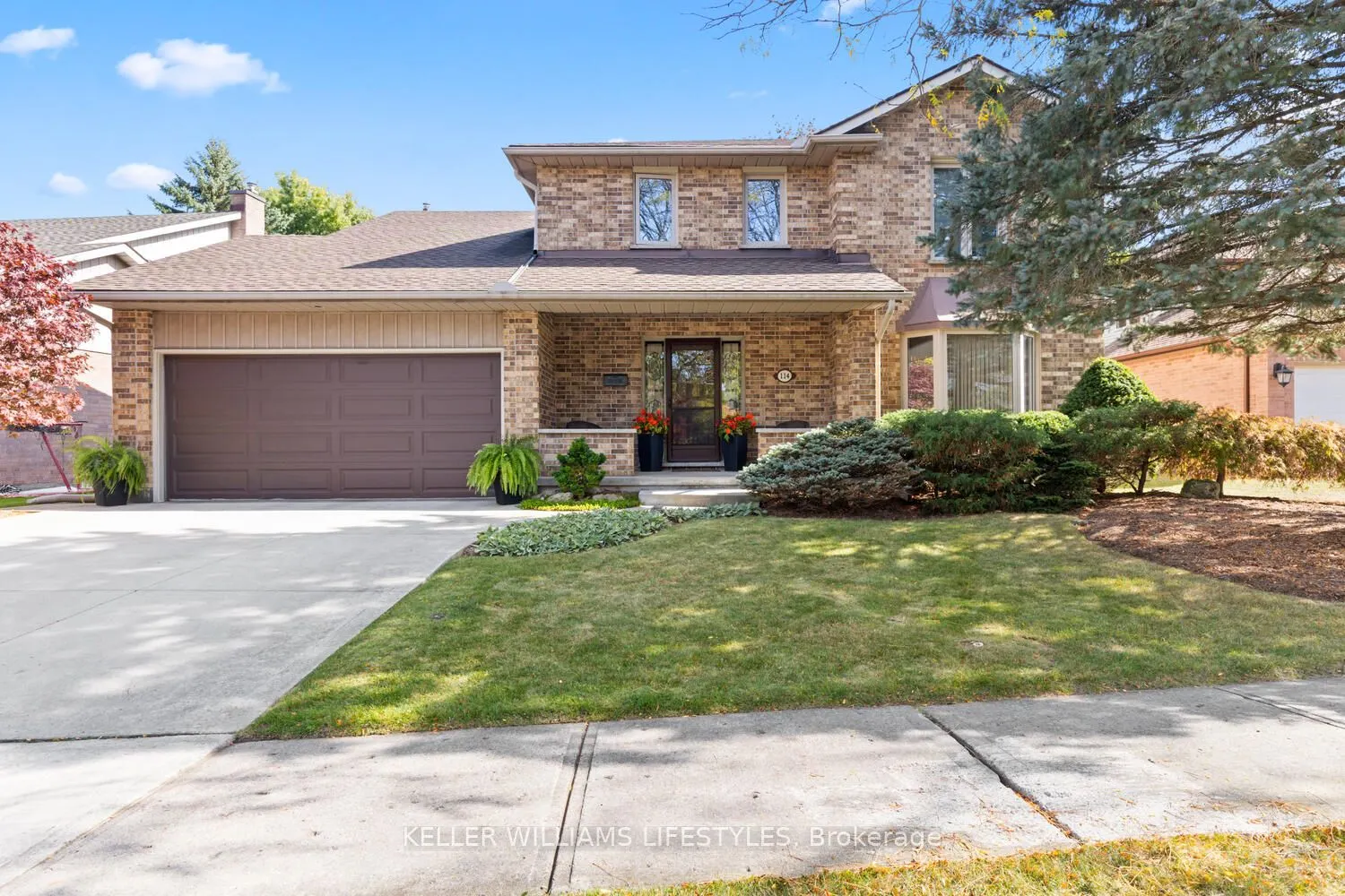 114 Monte Vista Crescent