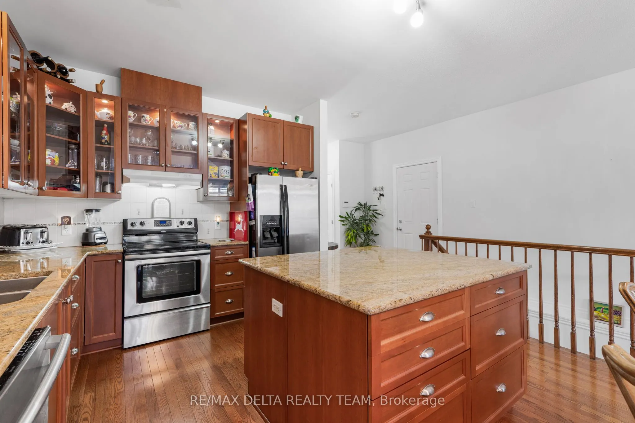 702 Cabris Crescent