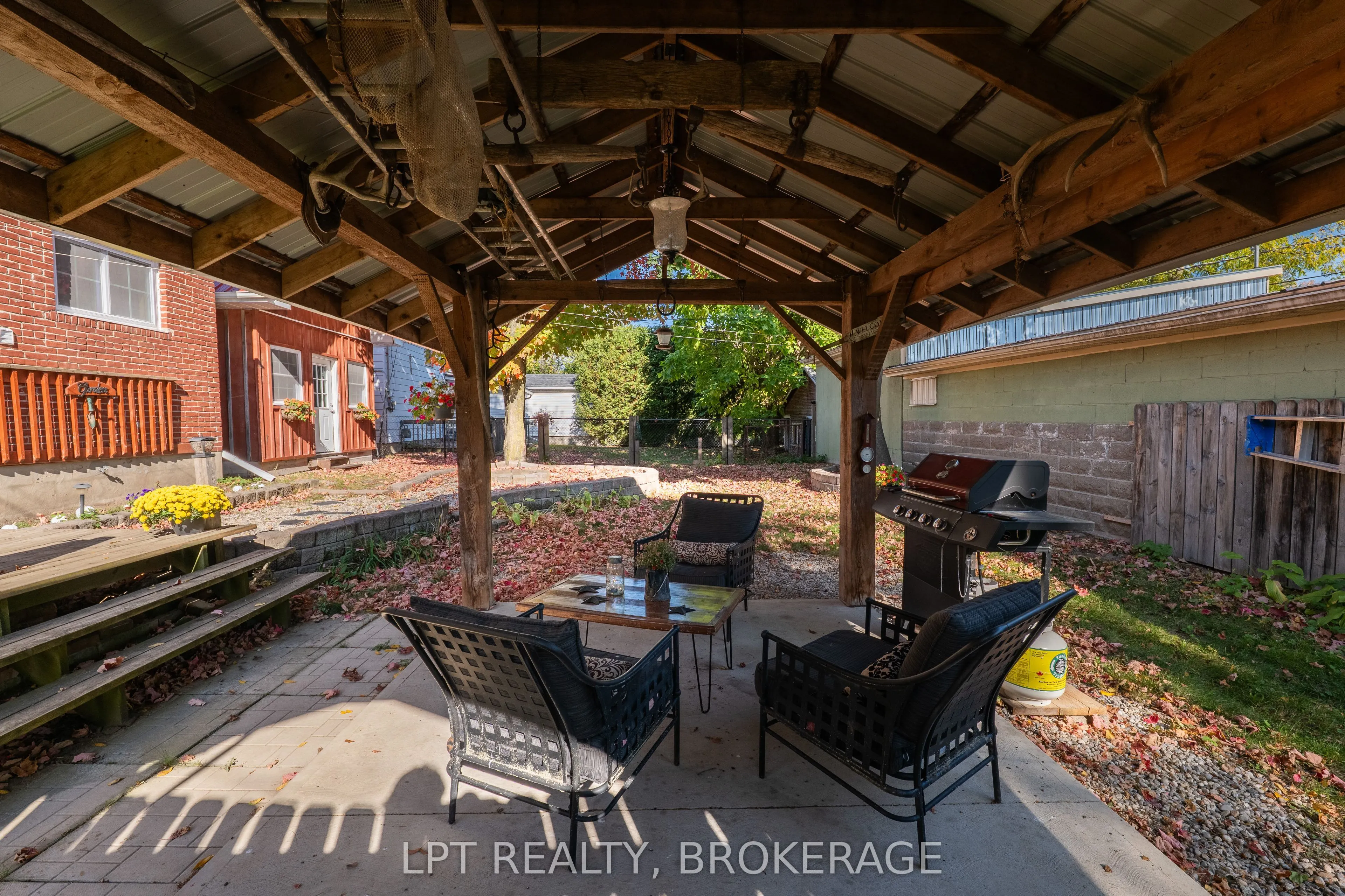 277 Brock Street