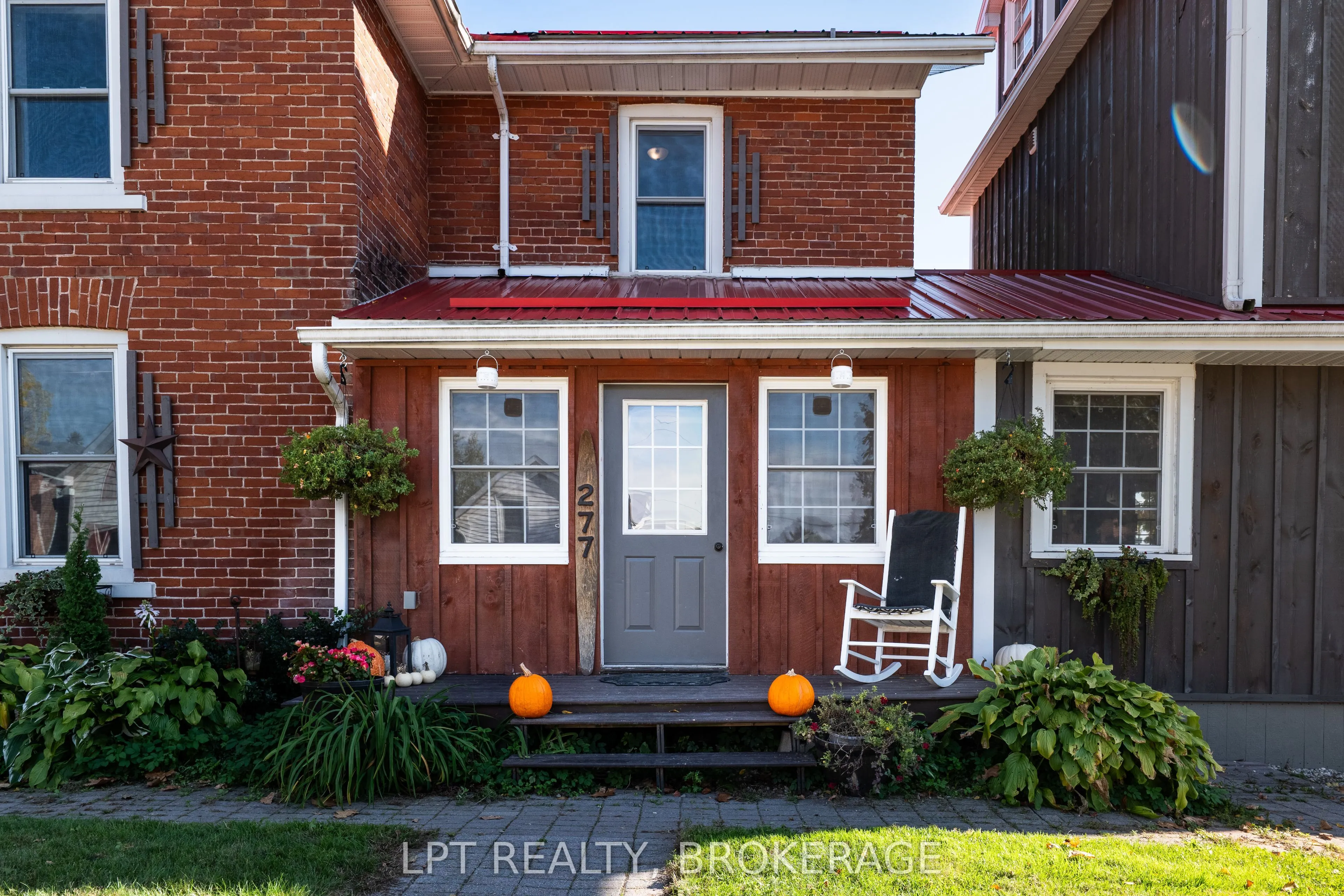 277 Brock Street