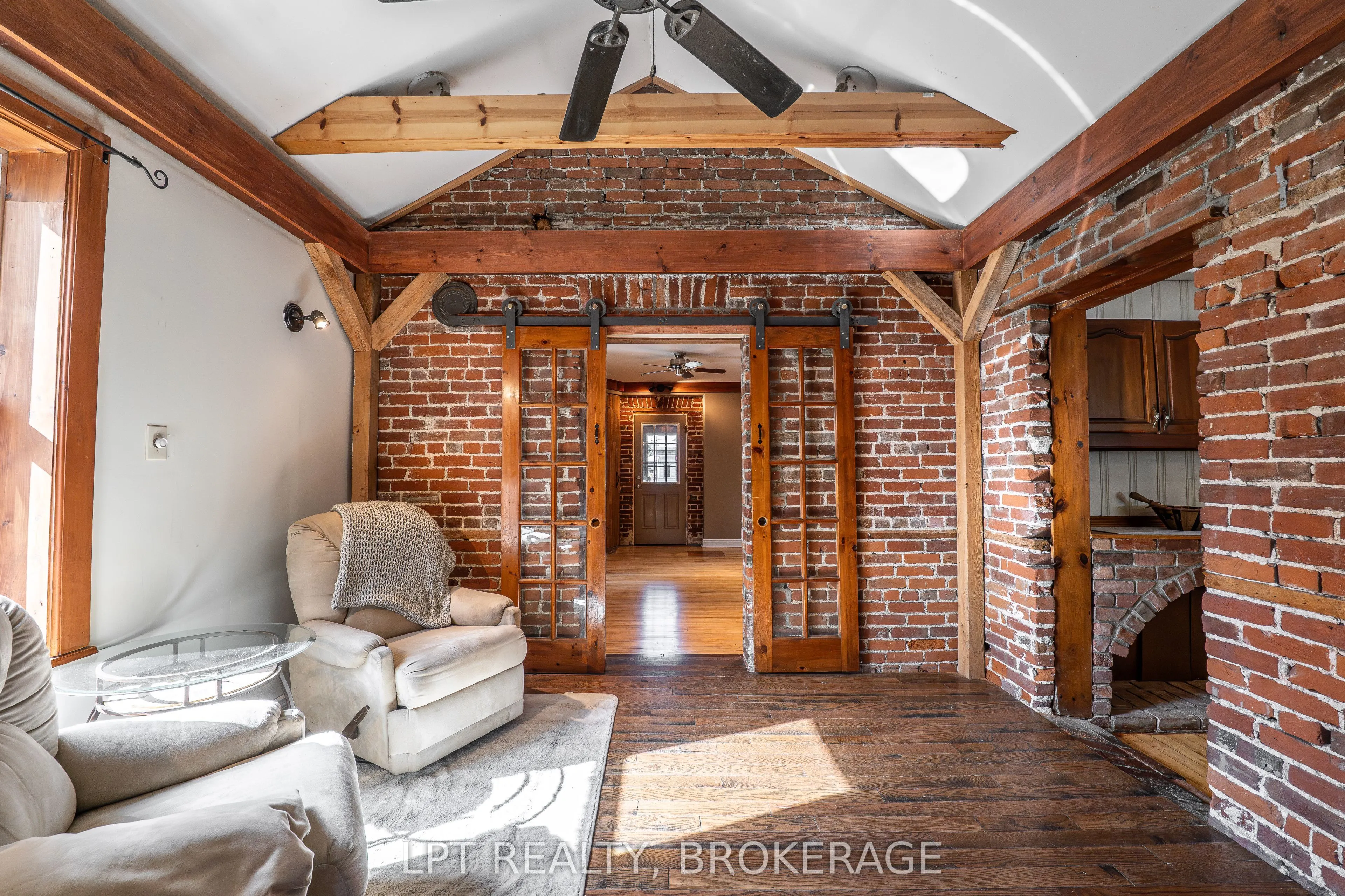 277 Brock Street