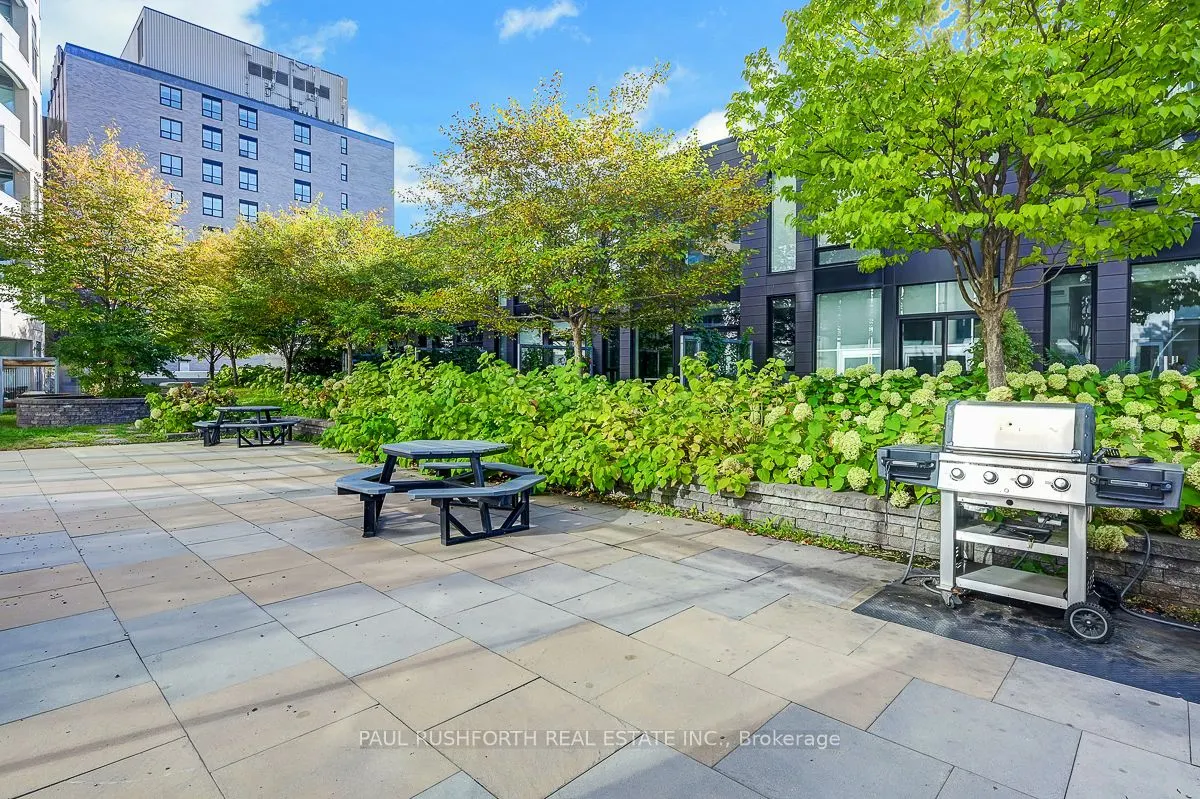 179 Metcalfe Street, #1406