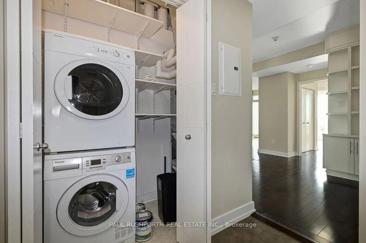 179 Metcalfe Street, #1406