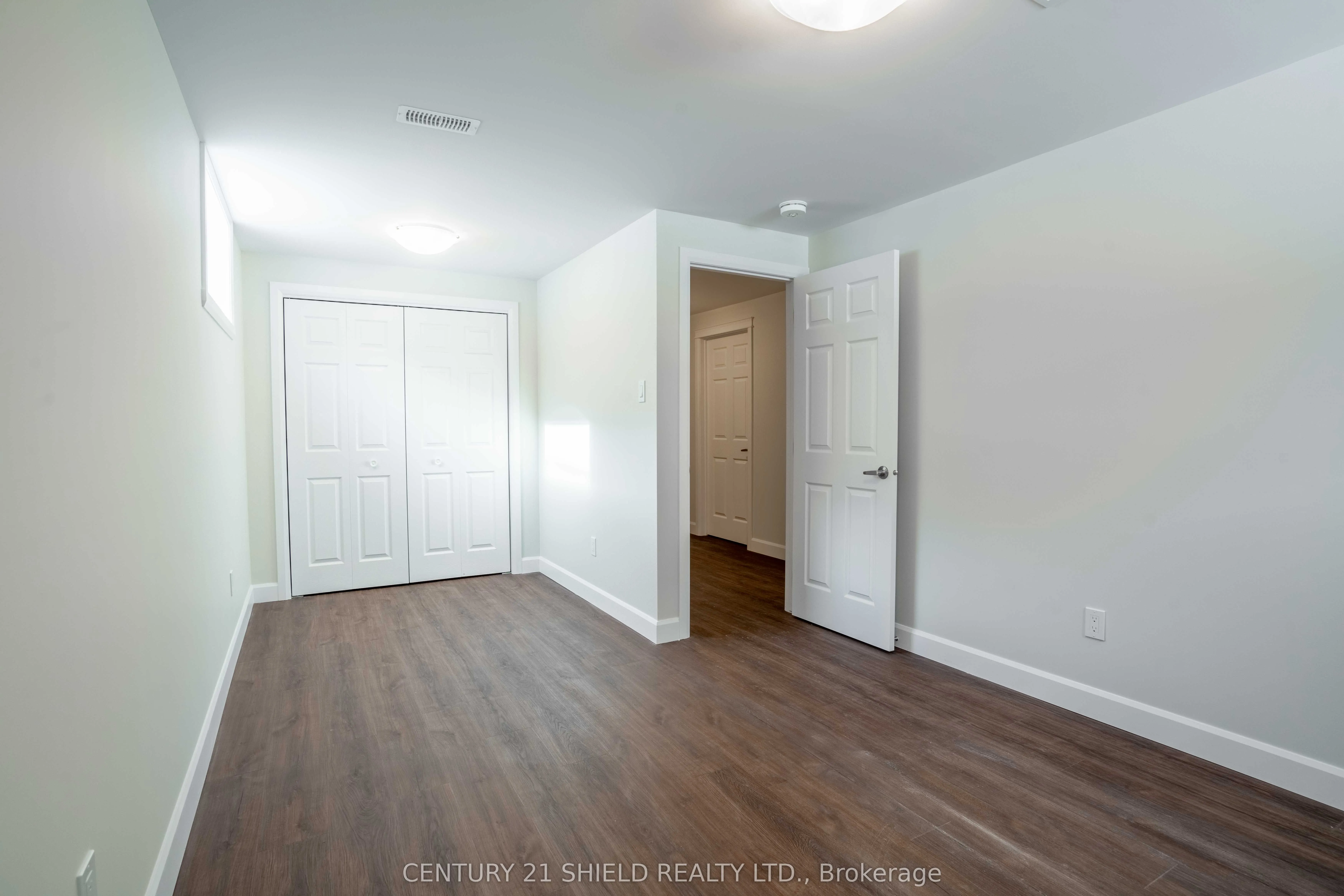 301 Kooiman Avenue
