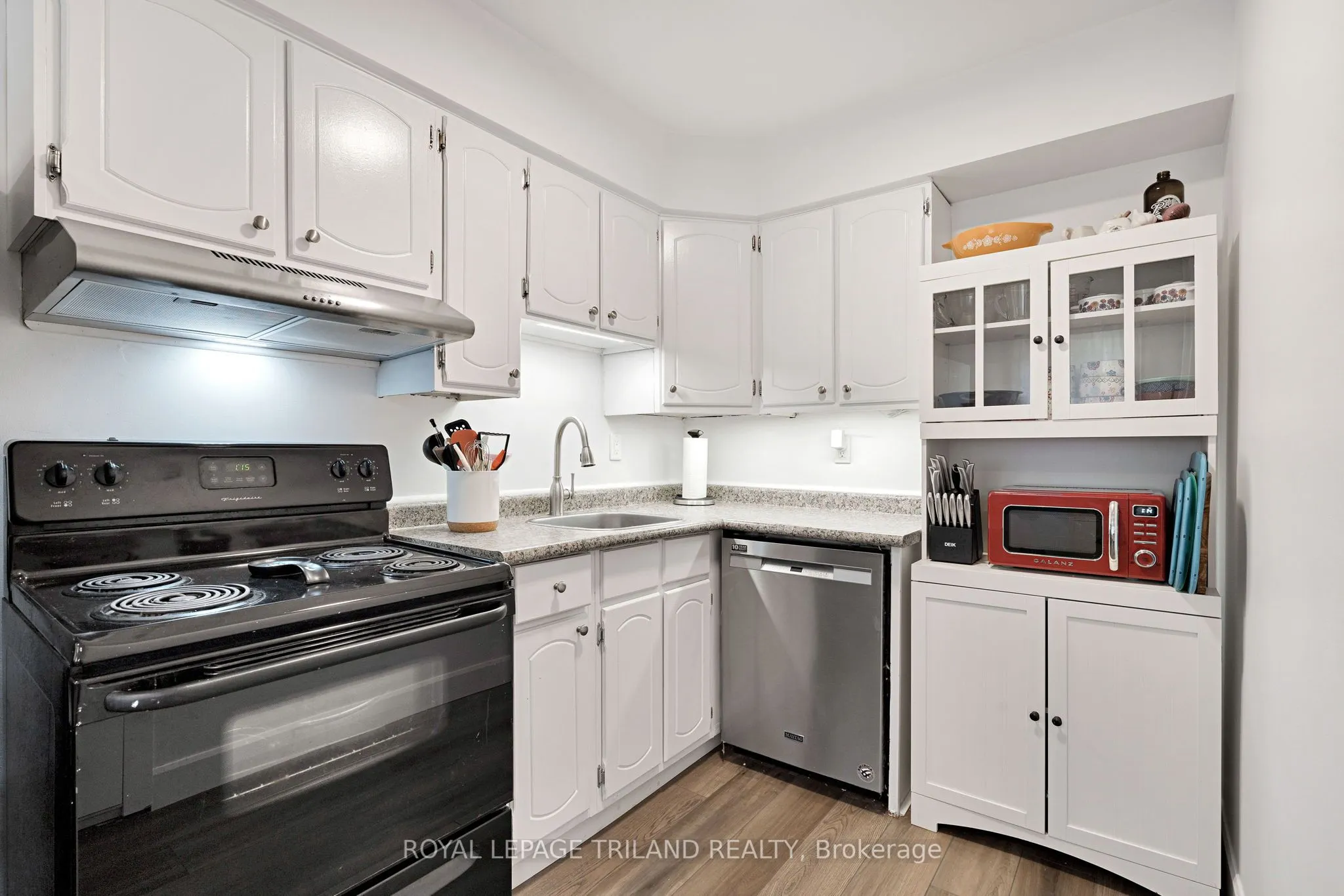 411 Wilkins Street, #1