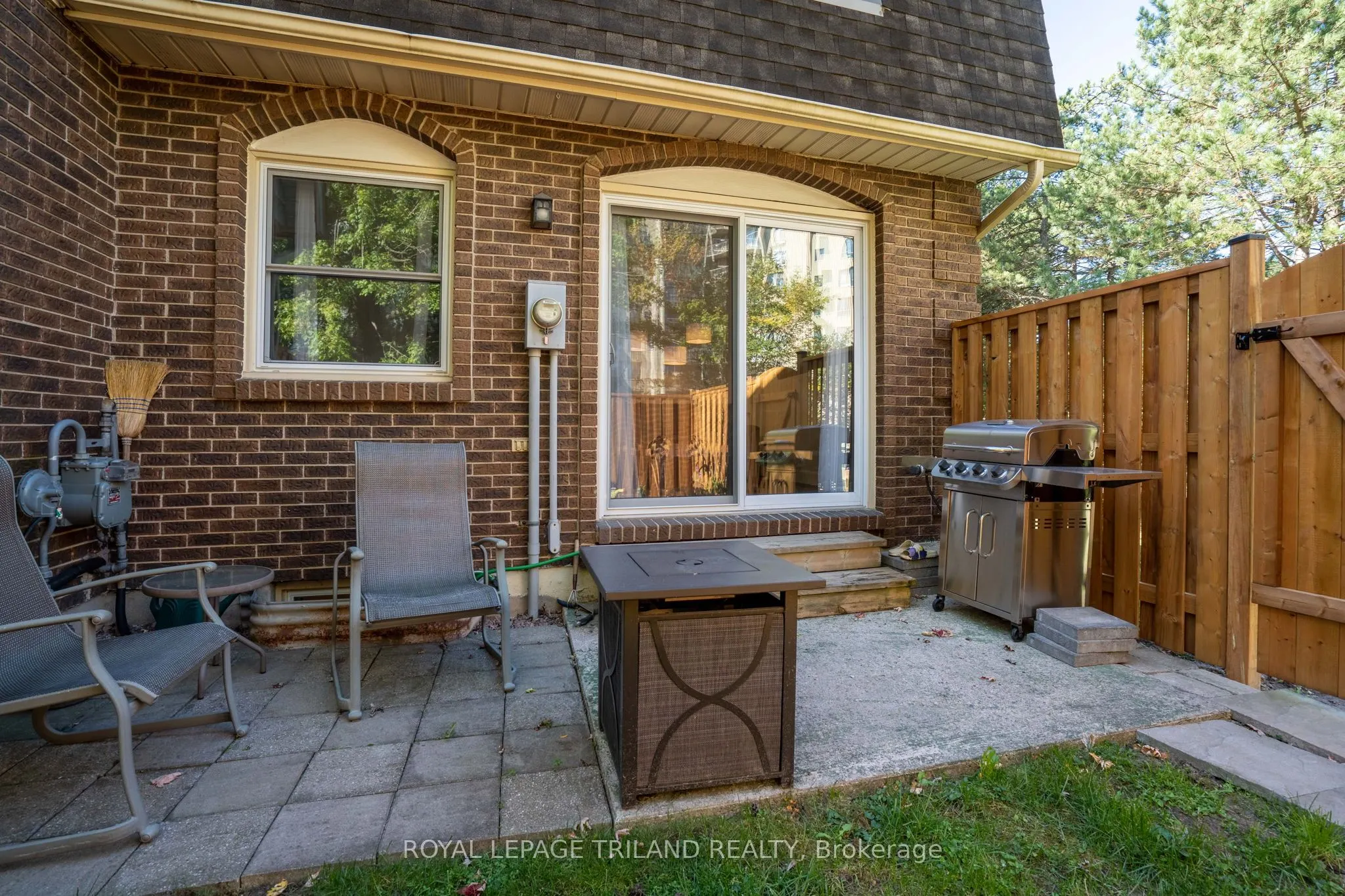 411 Wilkins Street, #1
