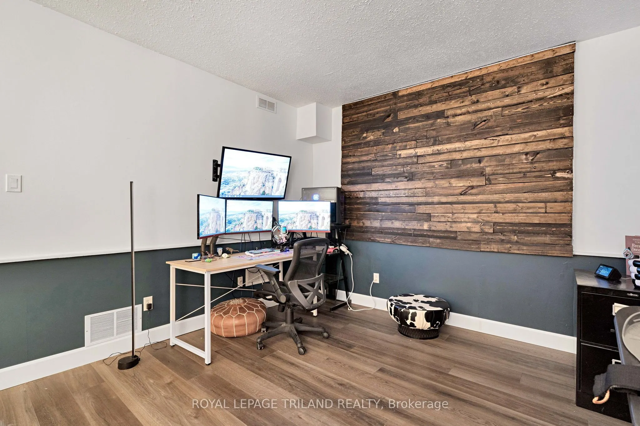 411 Wilkins Street, #1