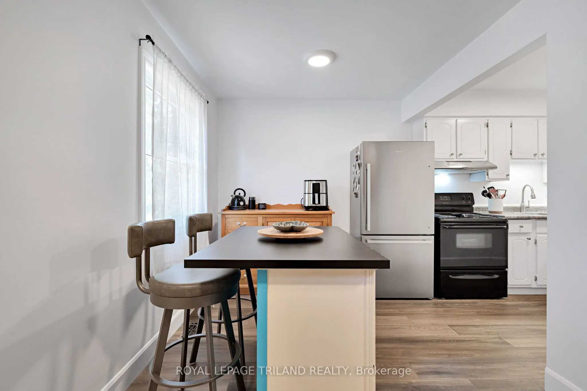 411 Wilkins Street, #1