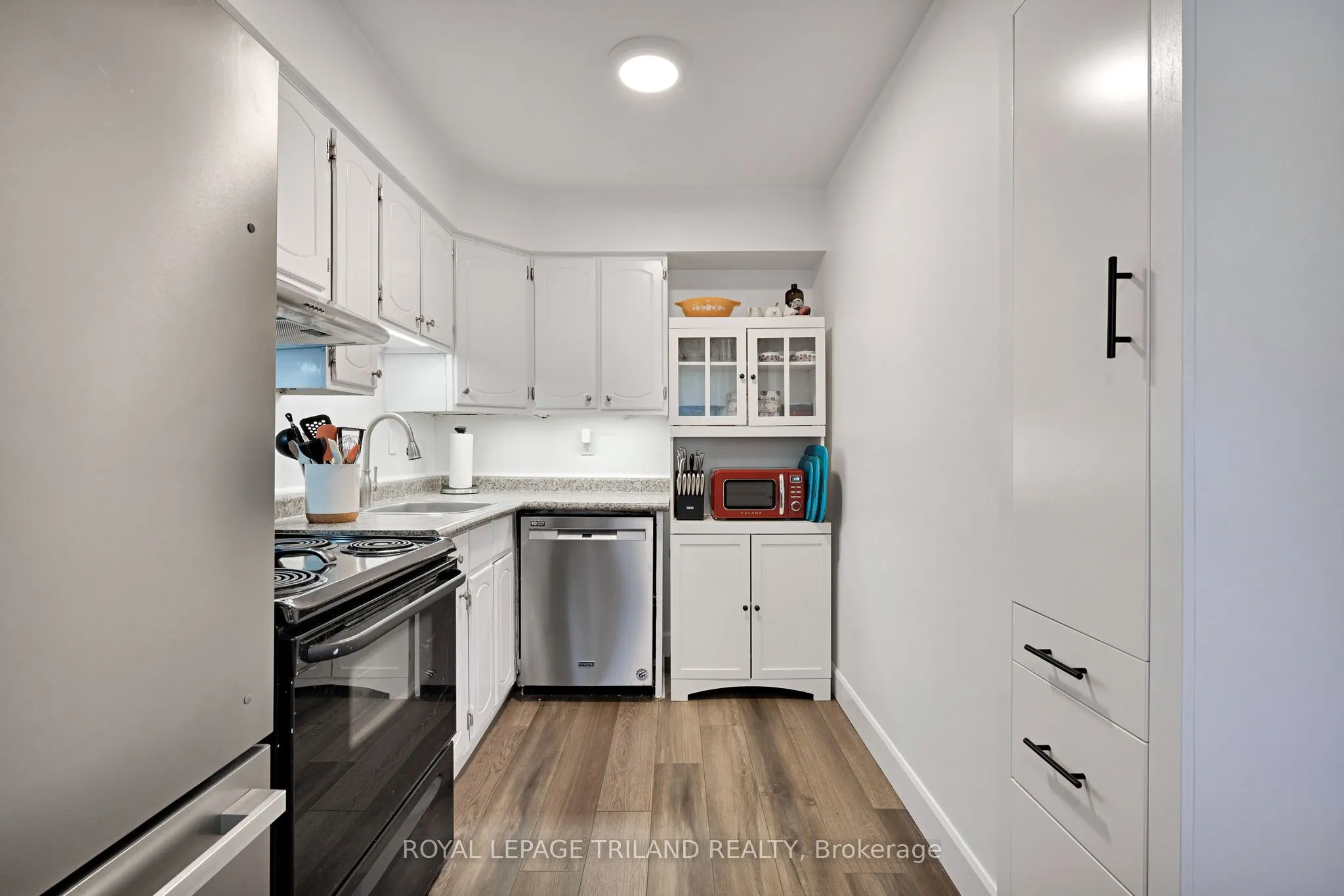 411 Wilkins Street, #1