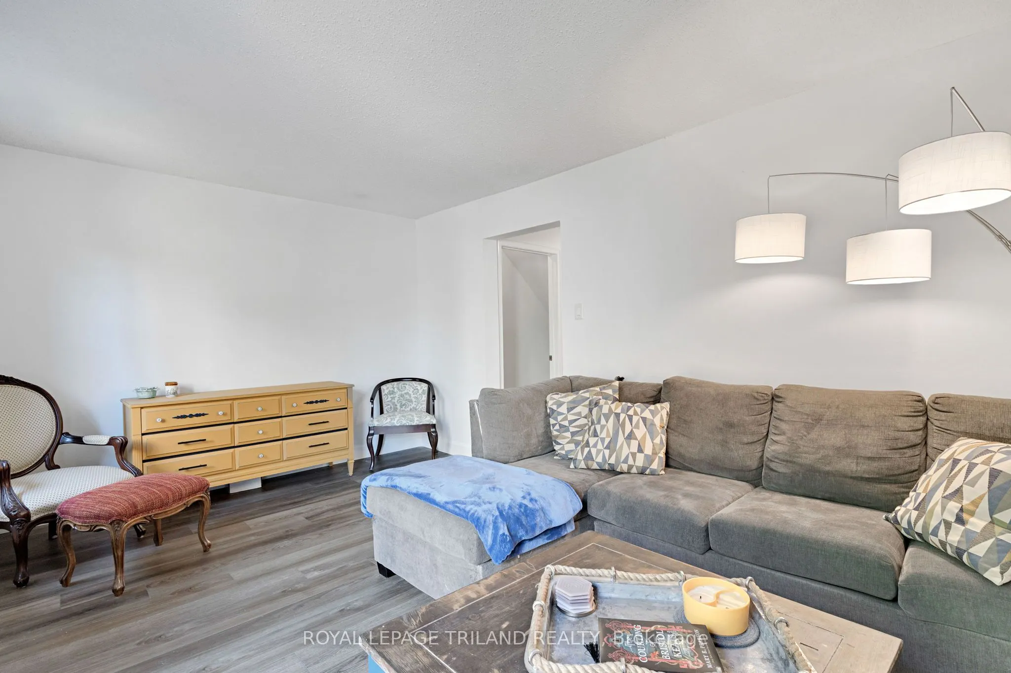 411 Wilkins Street, #1