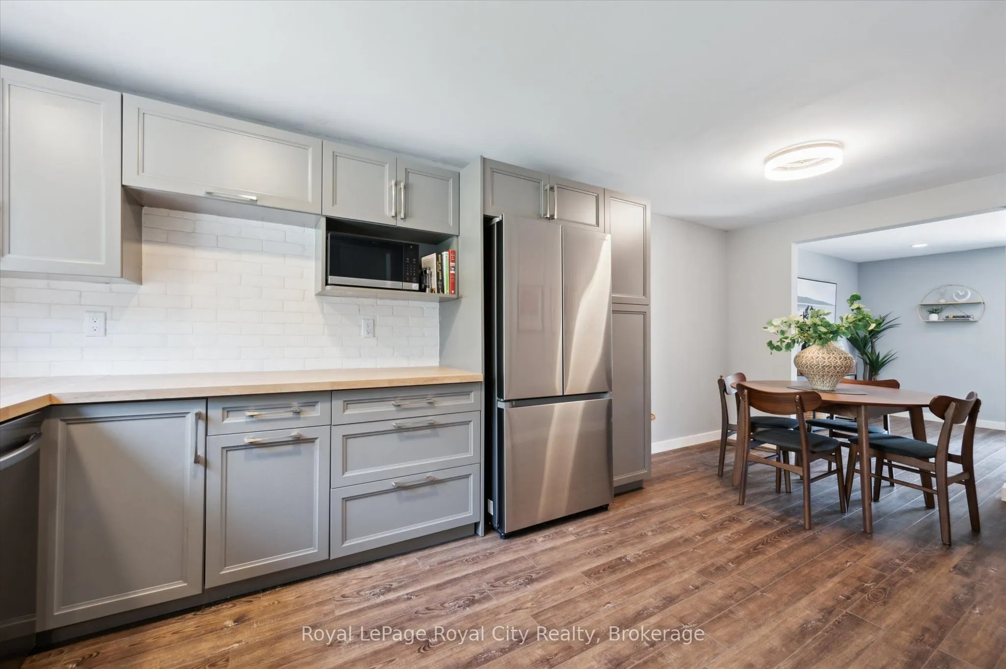 120 Country Club Drive, #16
