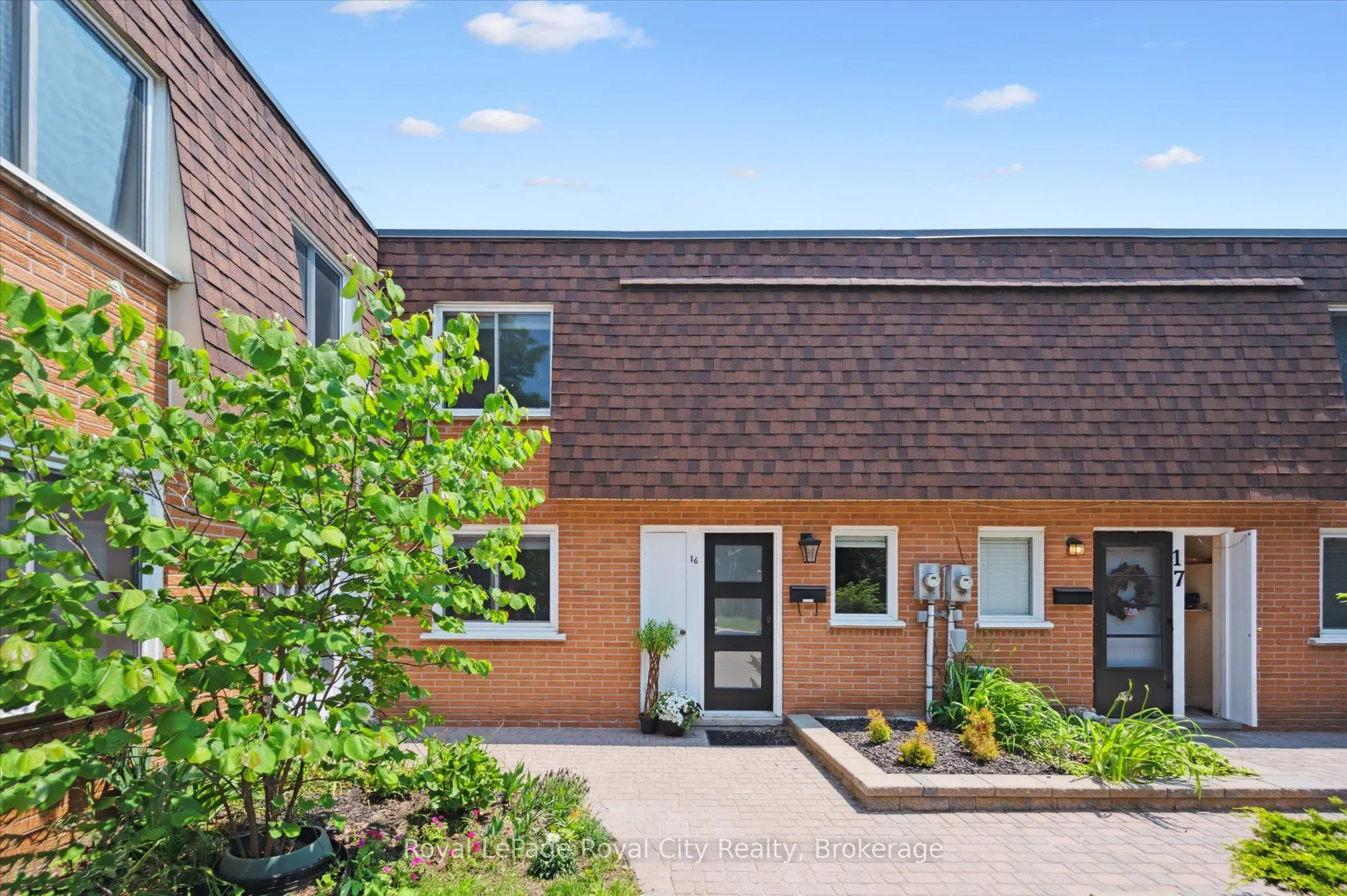 120 Country Club Drive, #16