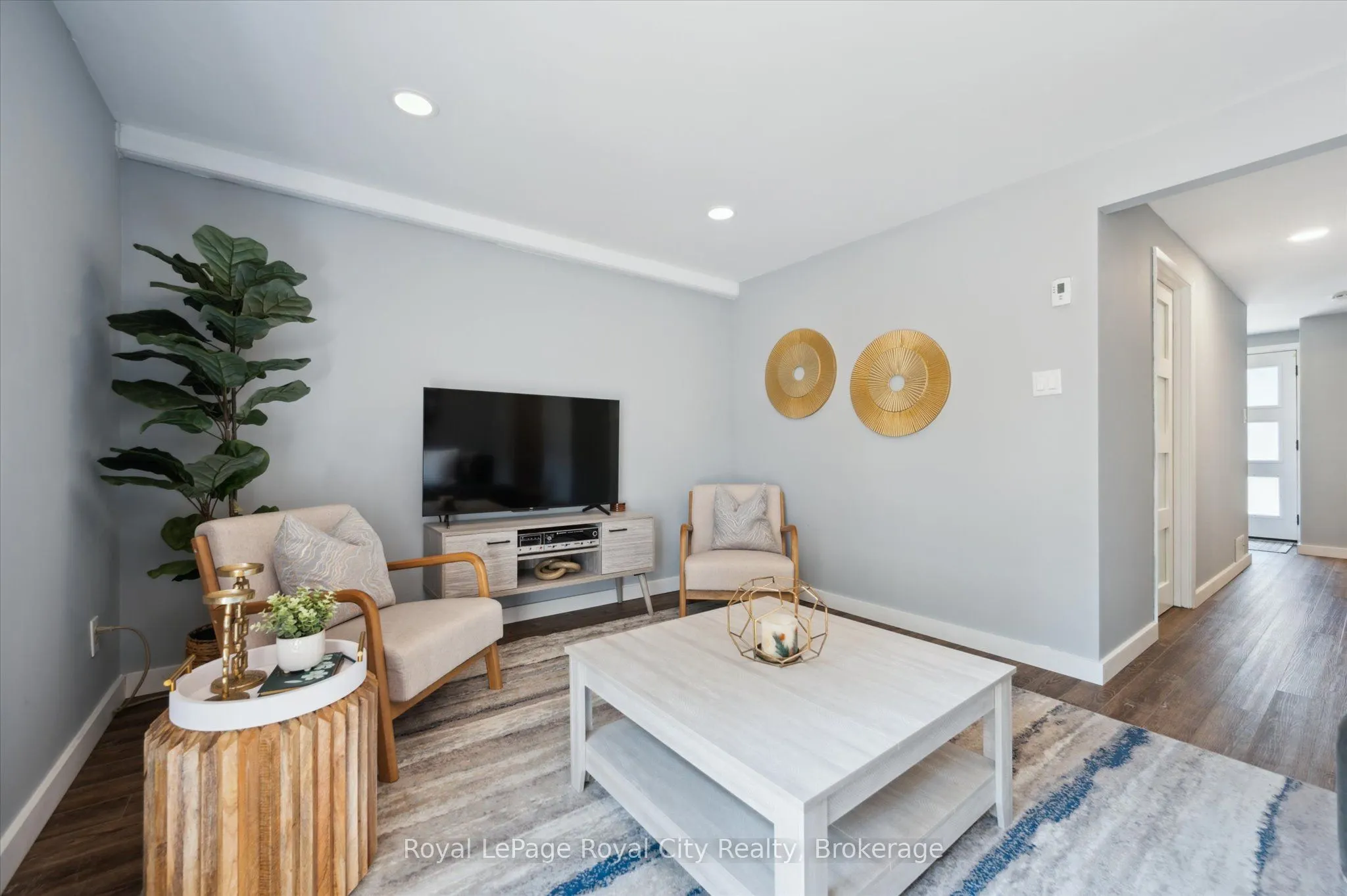 120 Country Club Drive, #16