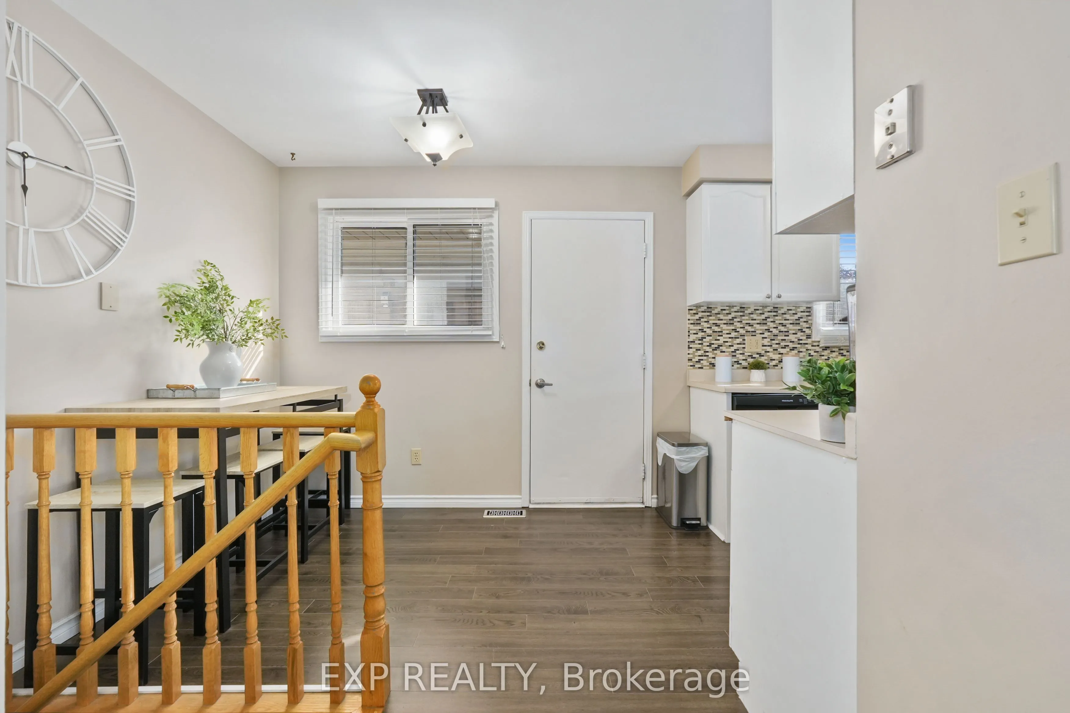 160 Peacock Boulevard