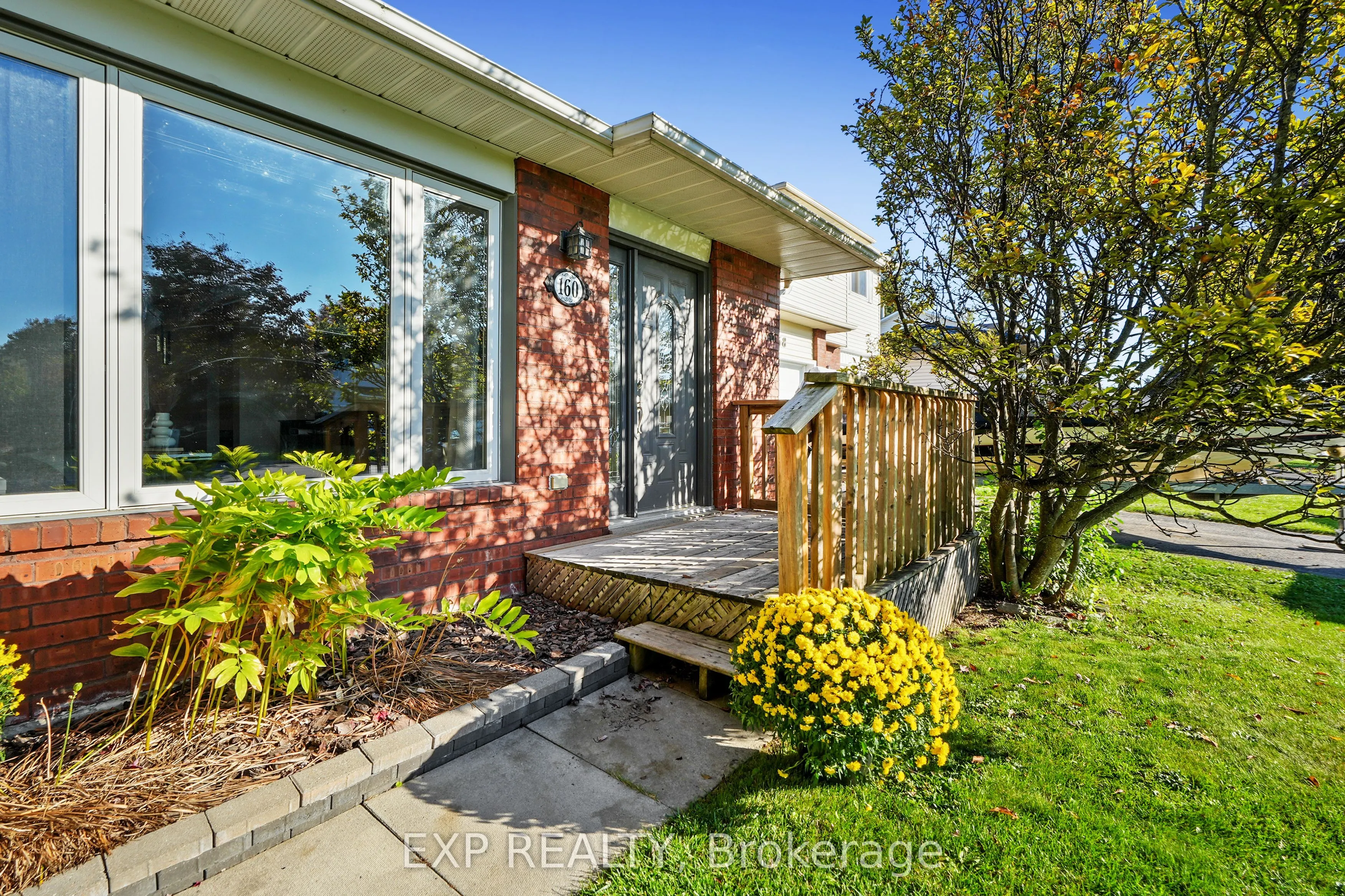 160 Peacock Boulevard