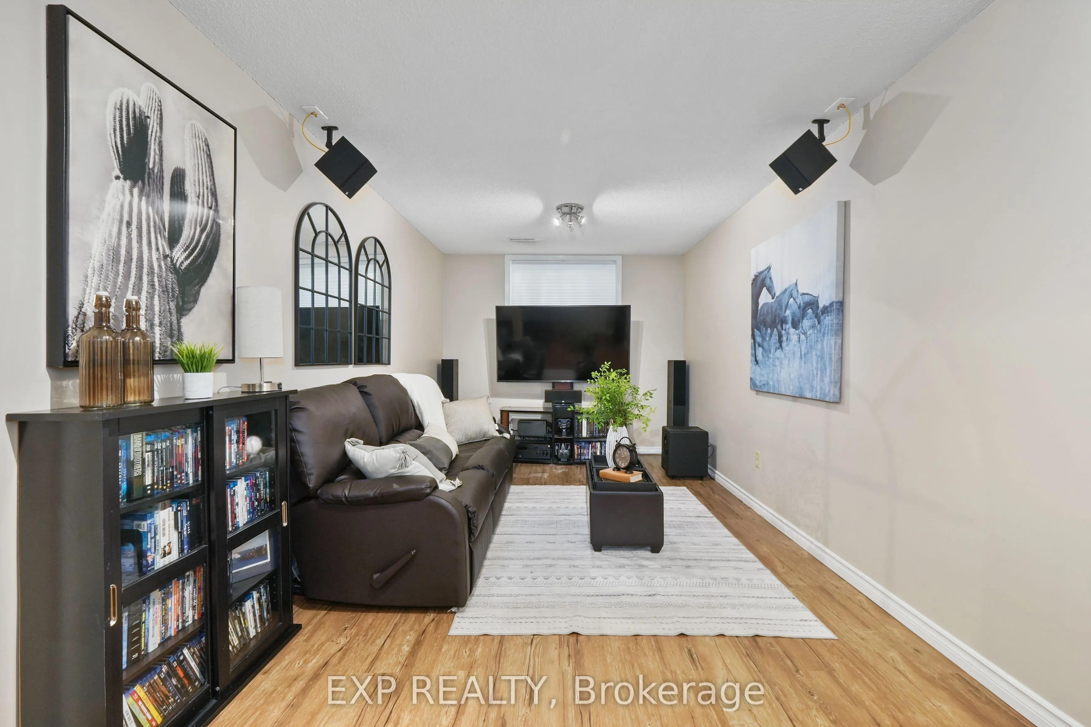 160 Peacock Boulevard