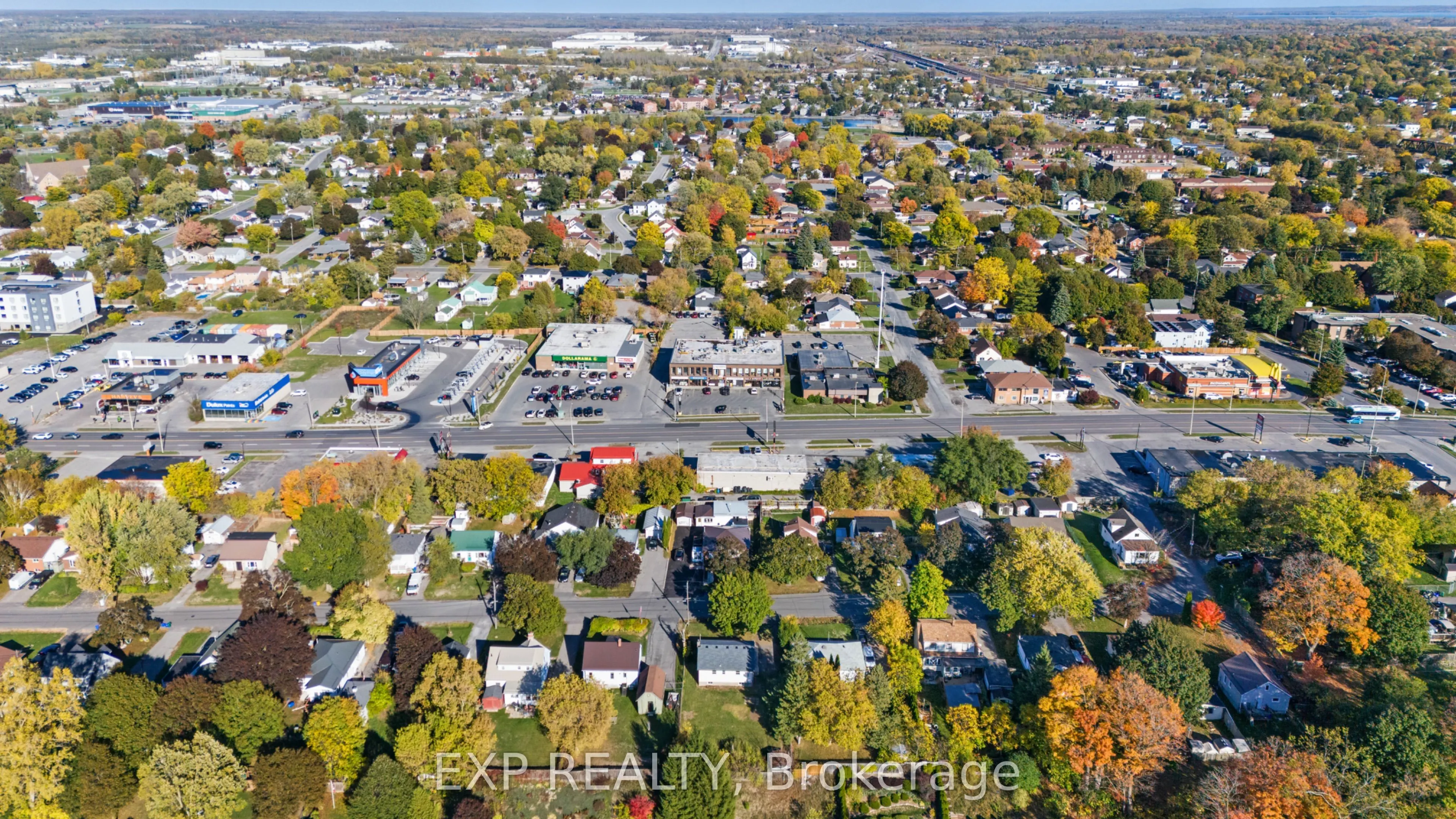 16 Valleyview Crescent