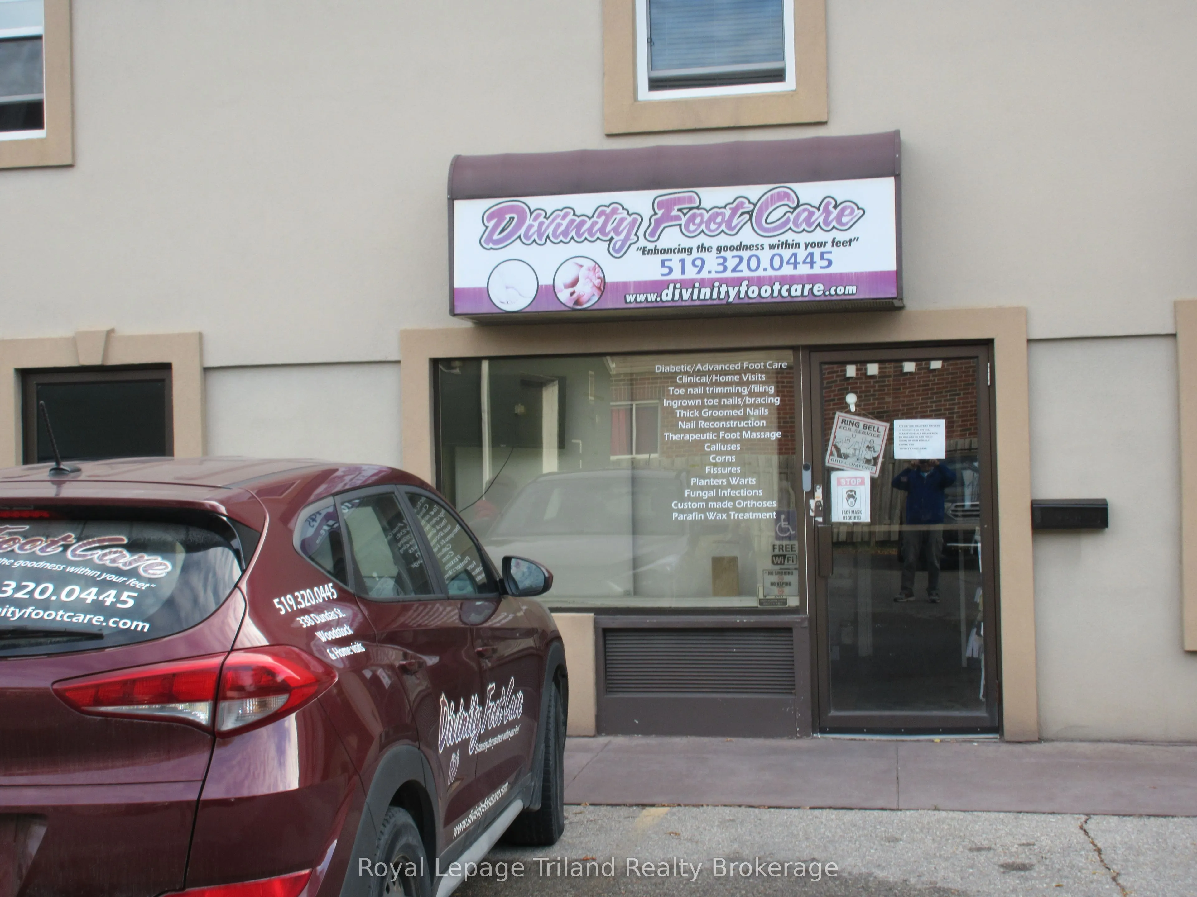 338 Dundas Street, #103