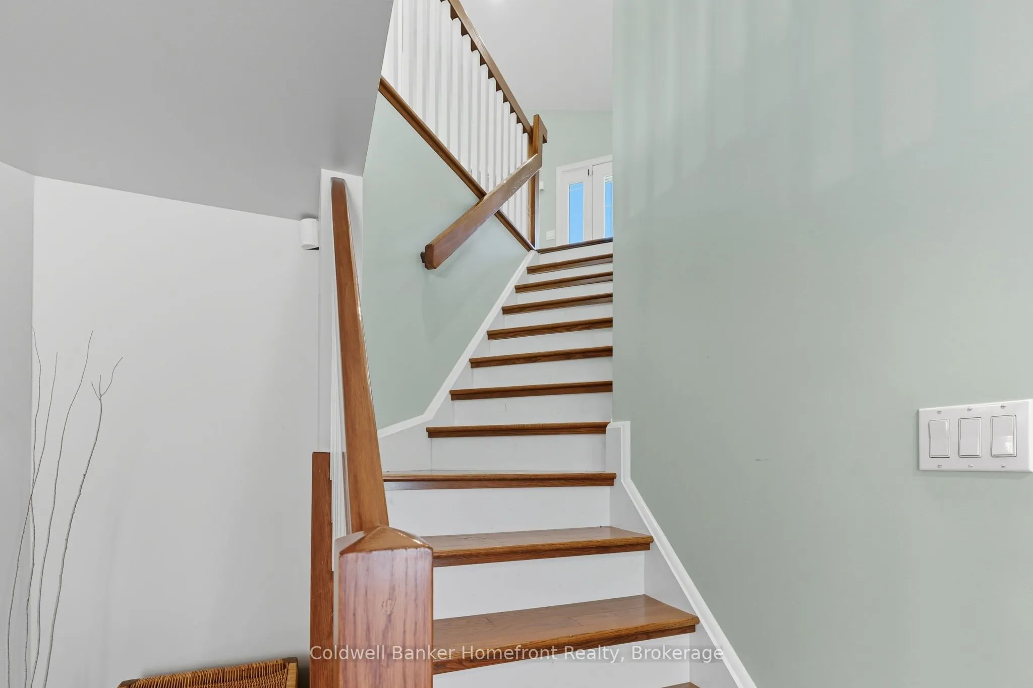 422 Powerline Road, #34
