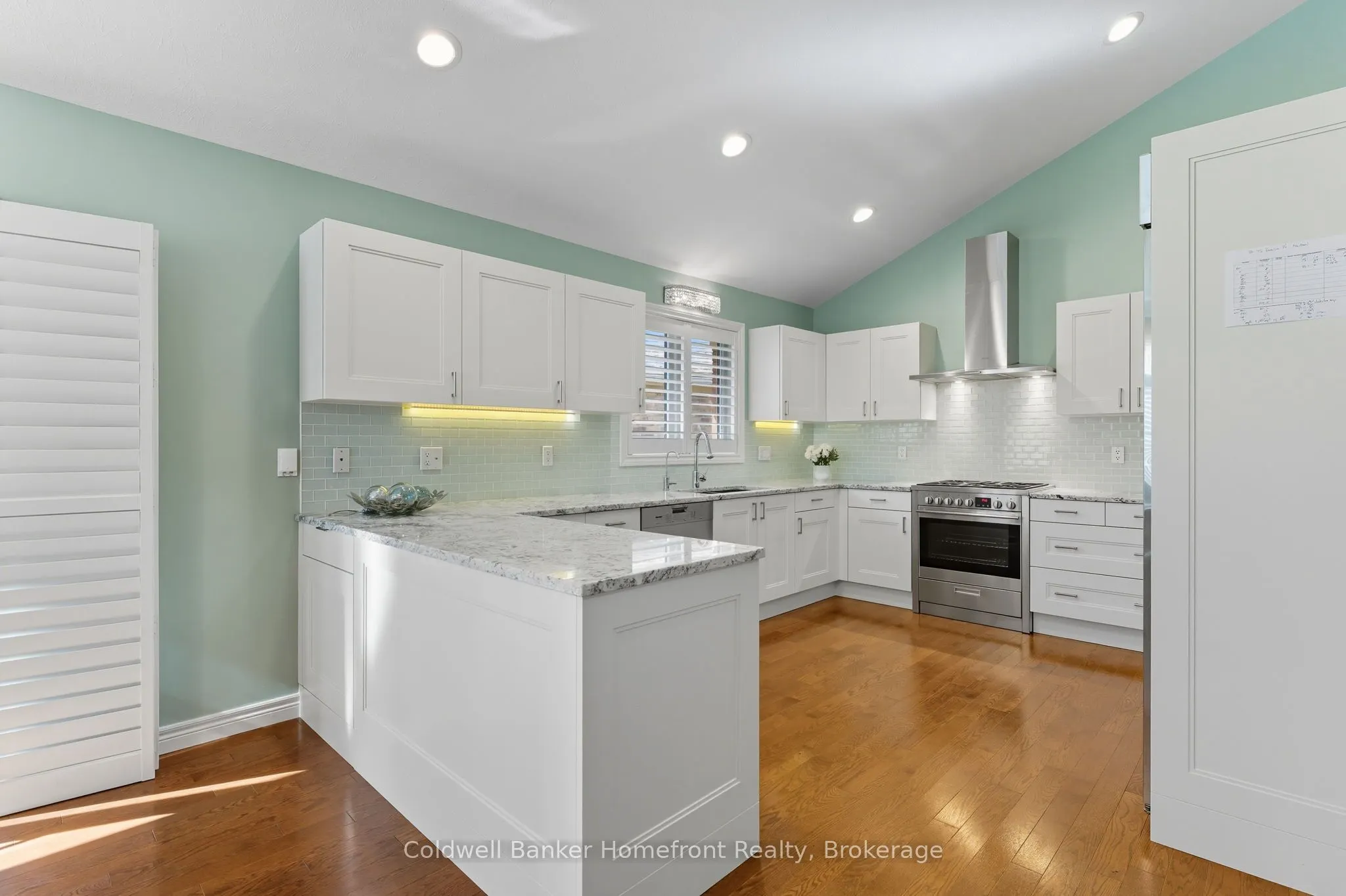 422 Powerline Road, #34