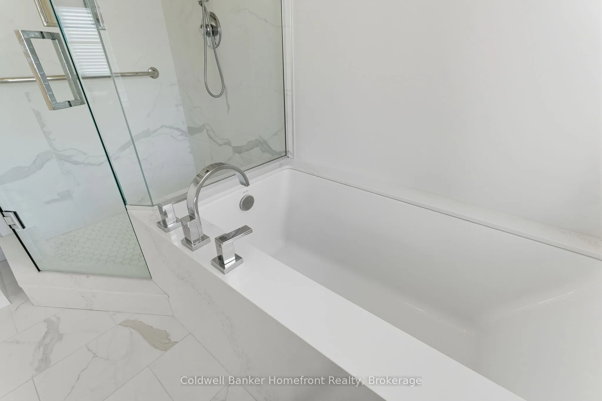 422 Powerline Road, #34