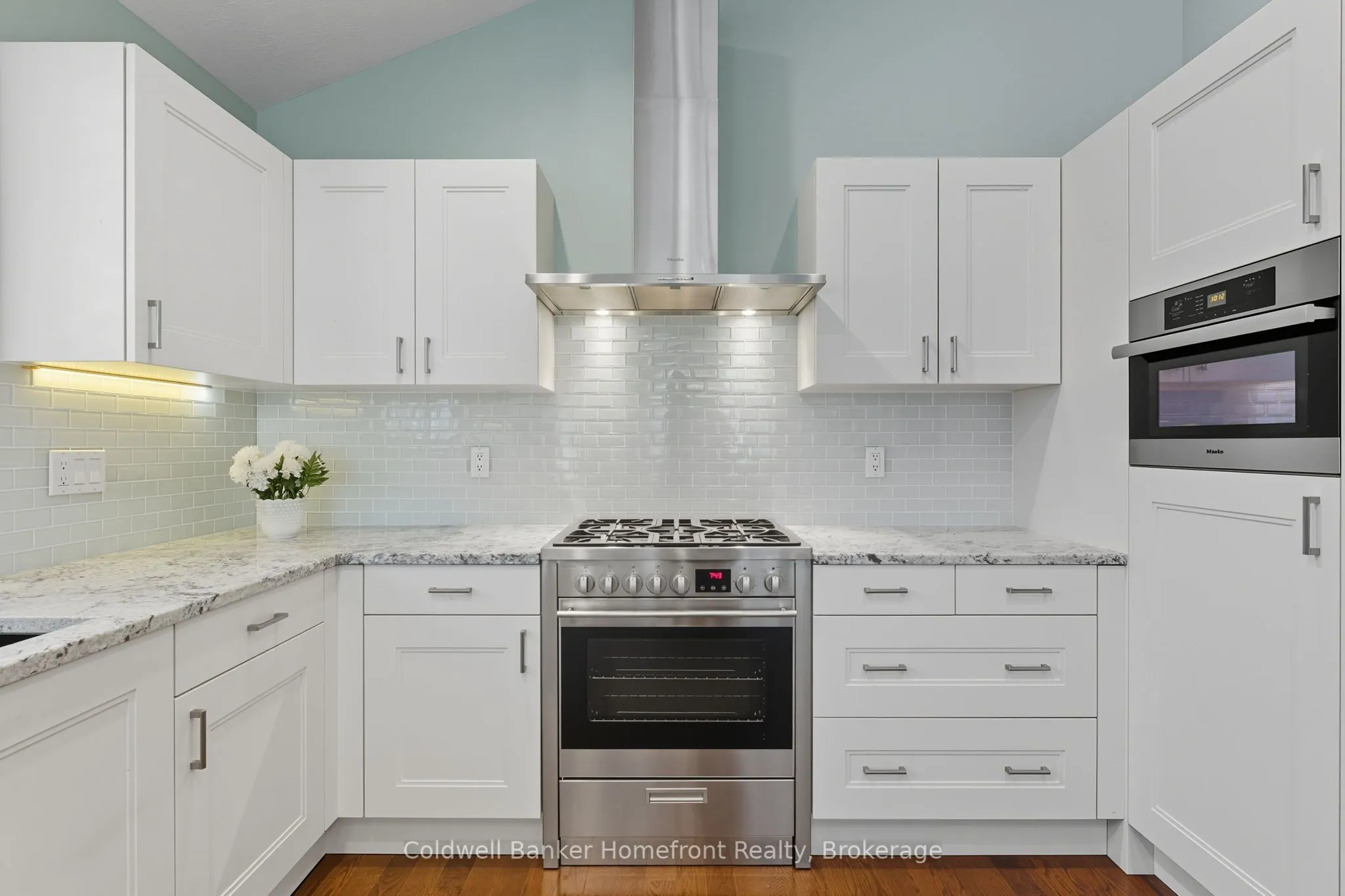 422 Powerline Road, #34
