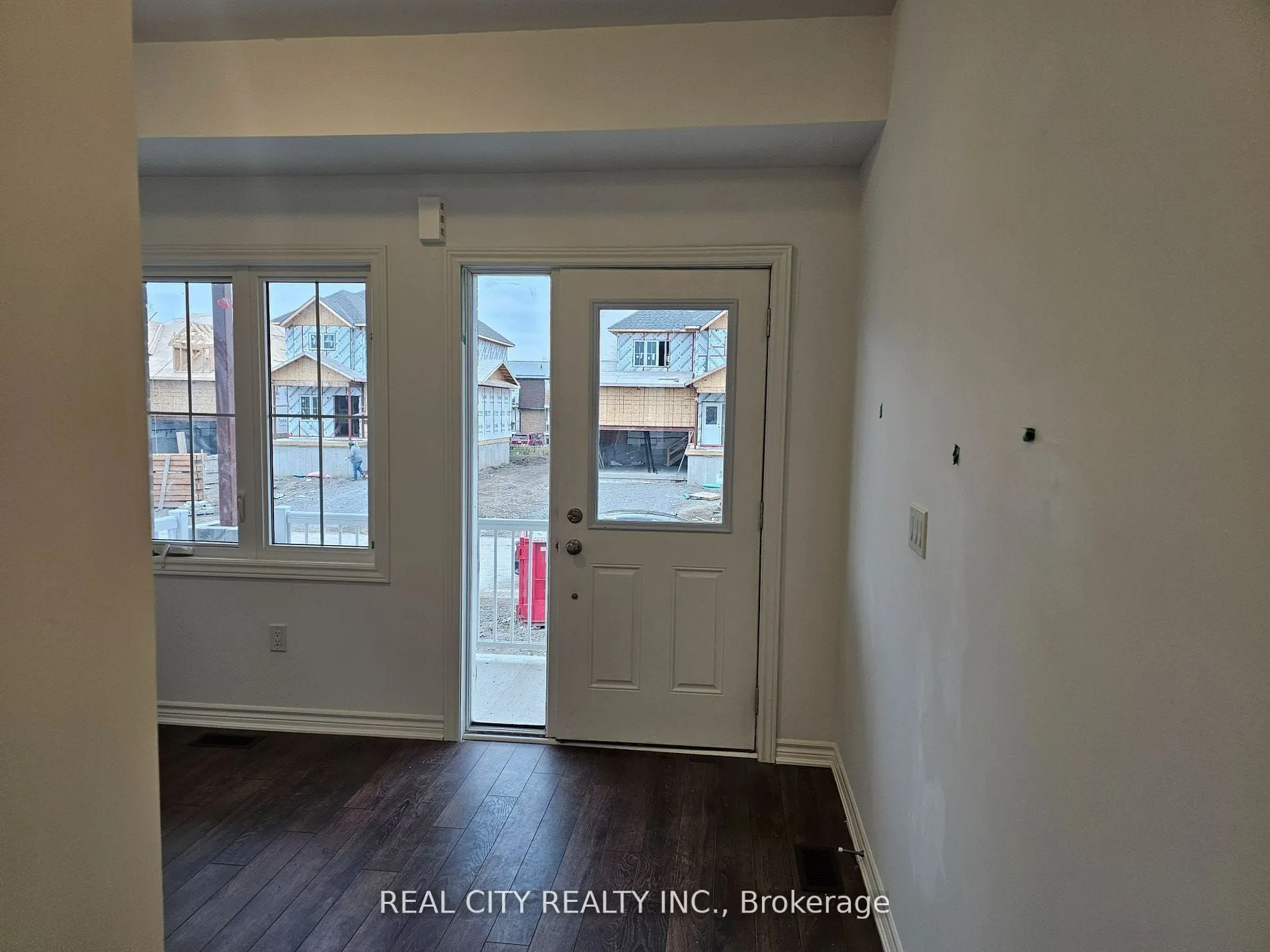 8 BRADDEN Crescent
