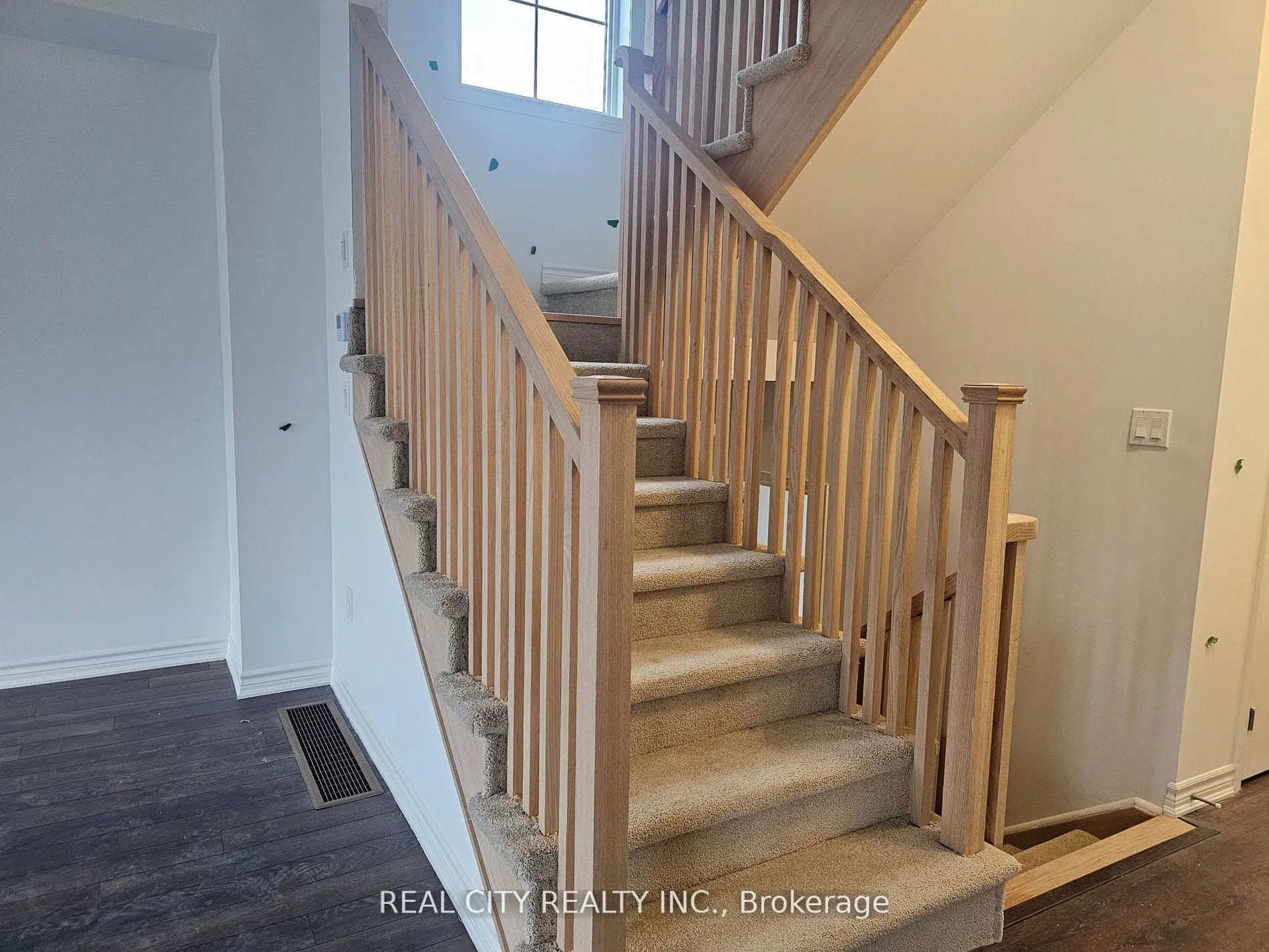 8 BRADDEN Crescent