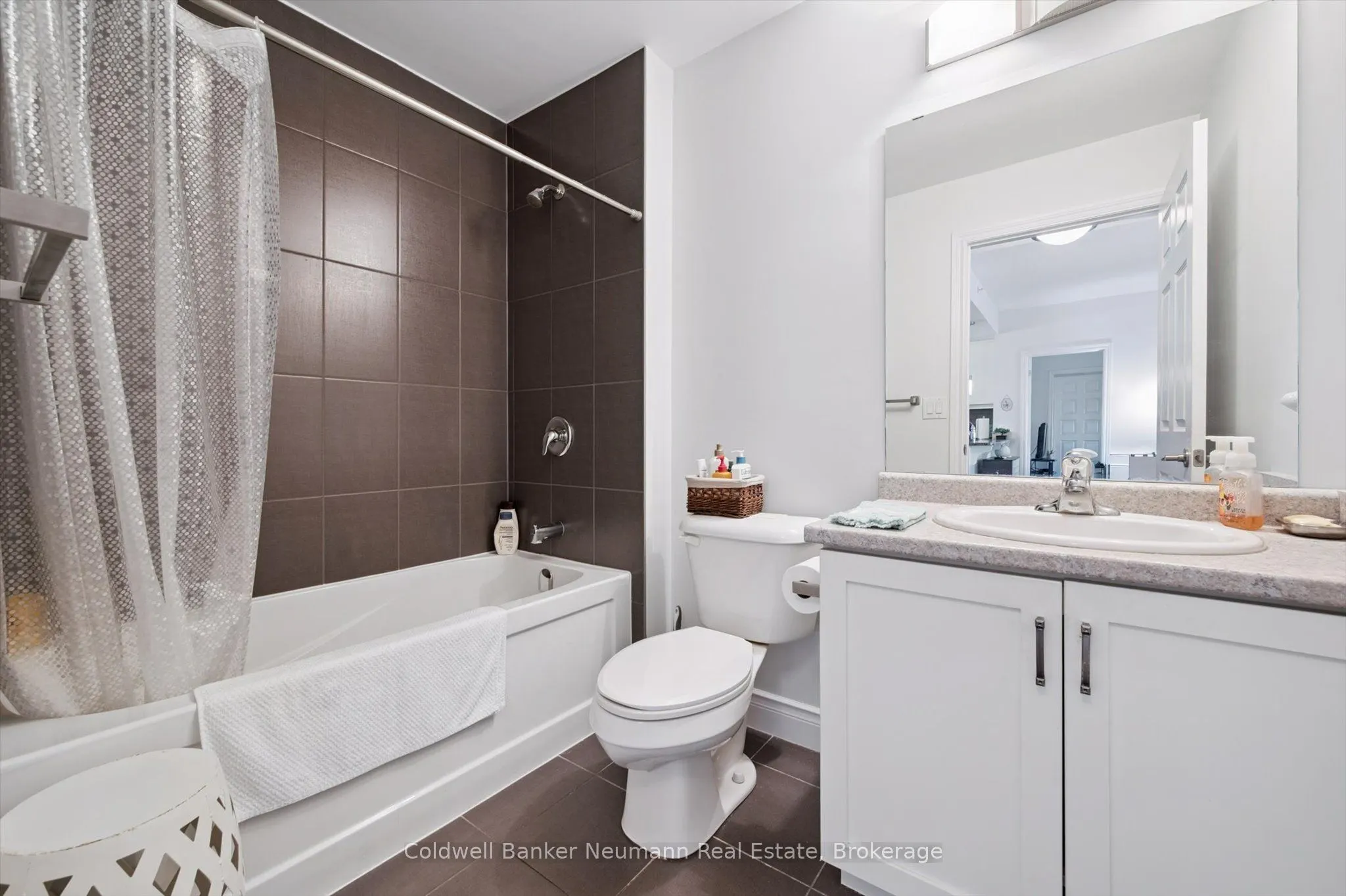 106 Bard Boulevard, #304