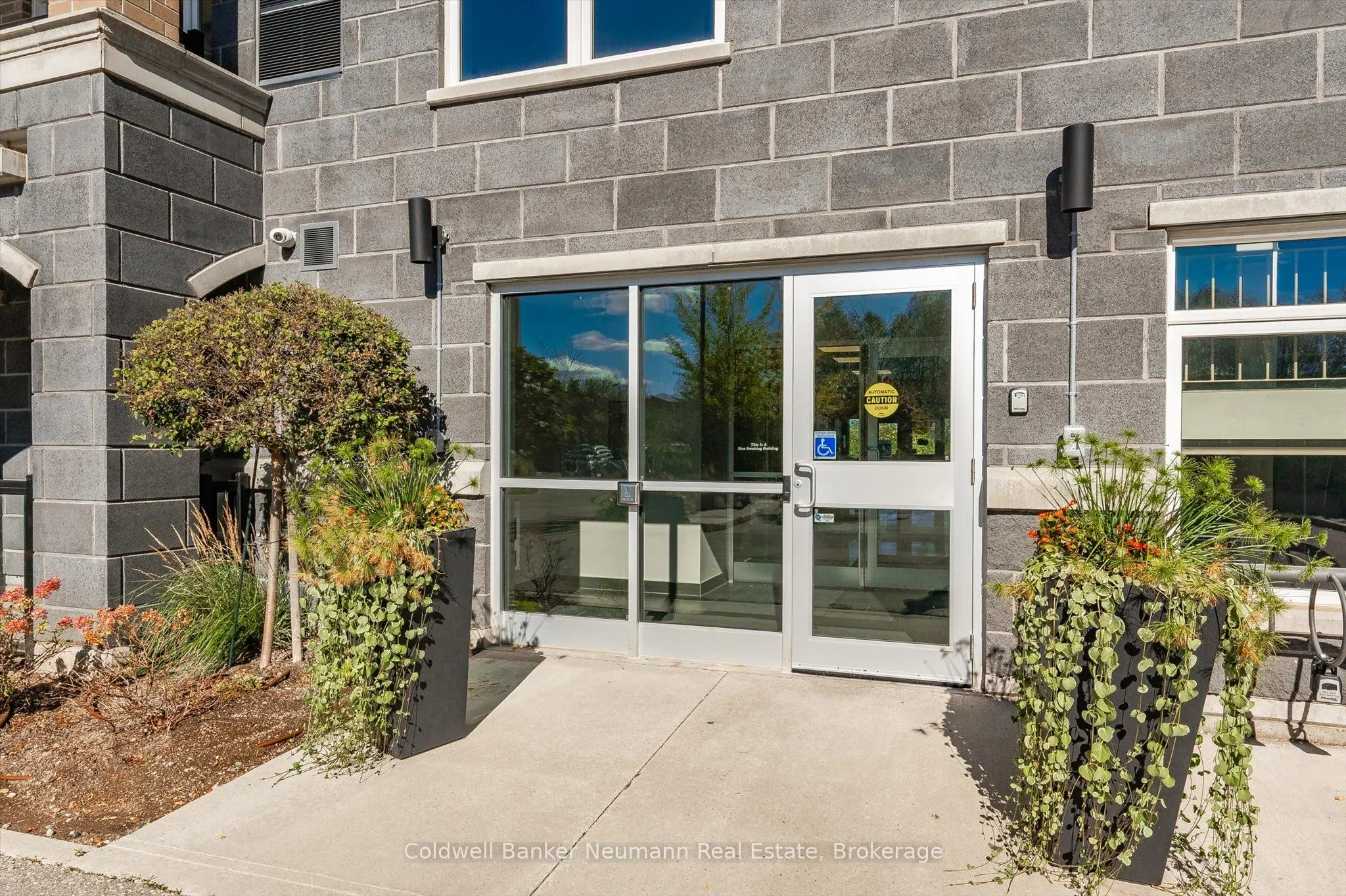 106 Bard Boulevard, #304