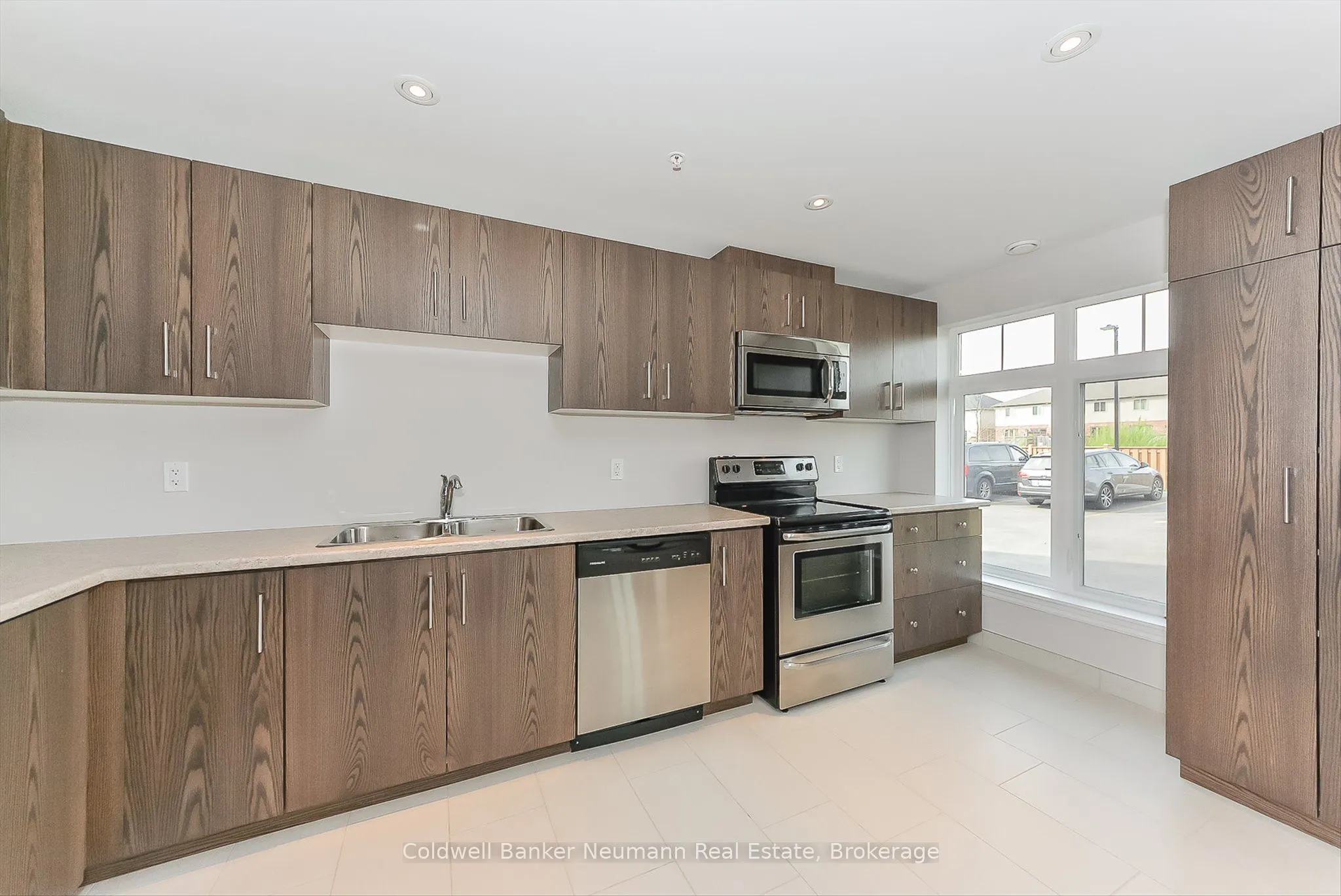 106 Bard Boulevard, #304