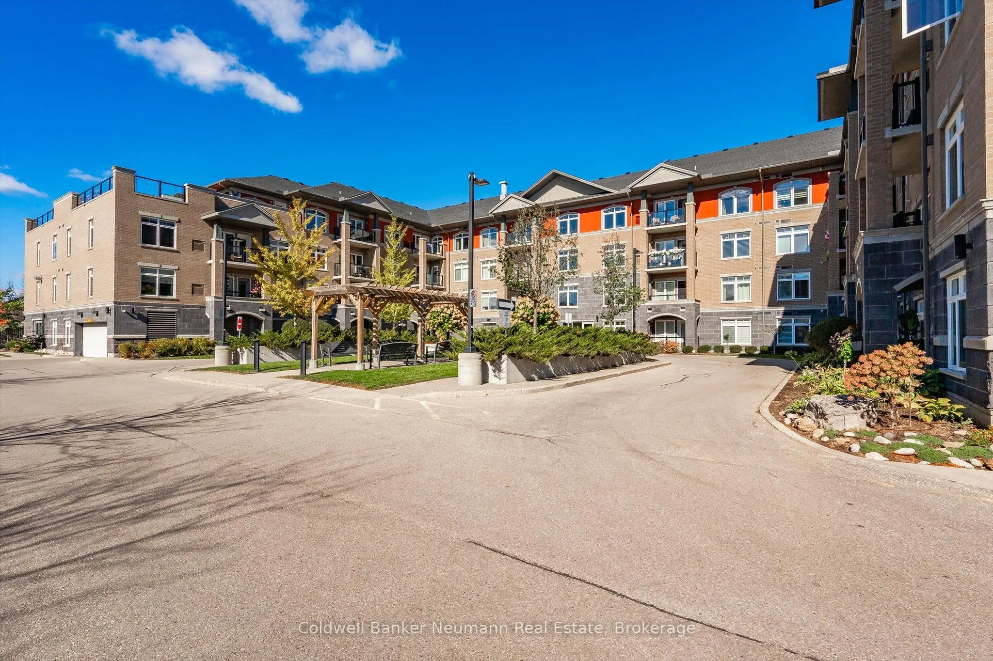 106 Bard Boulevard, #304