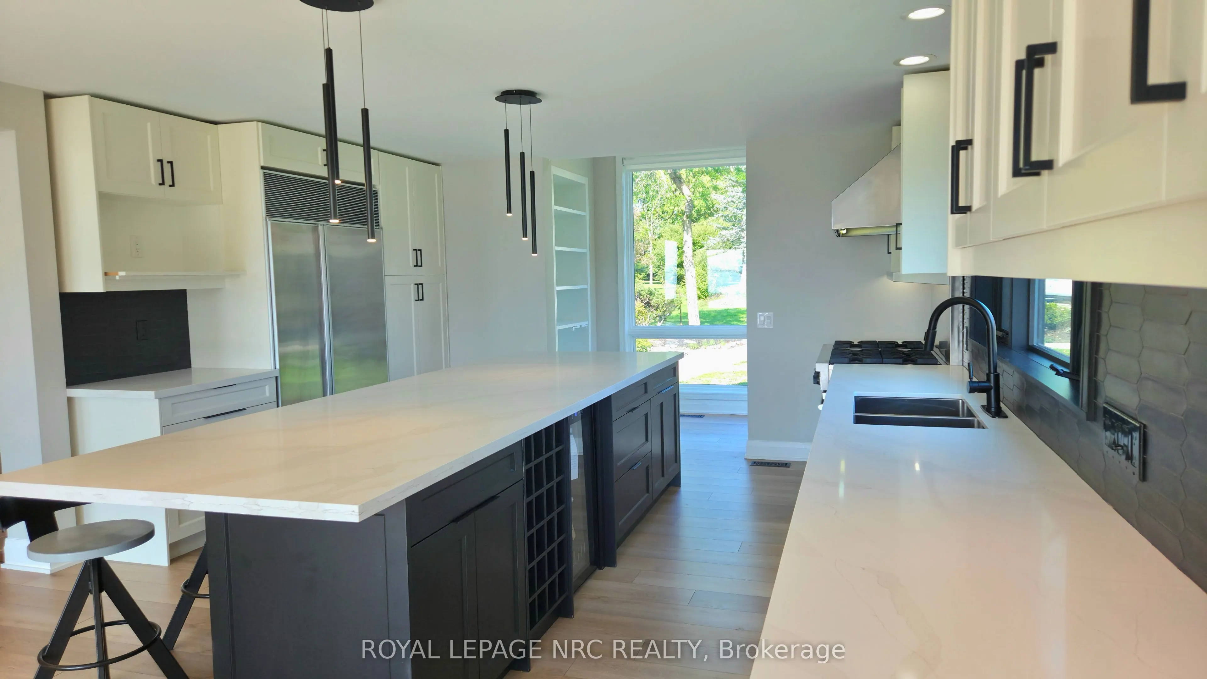 170 Lakeshore Road