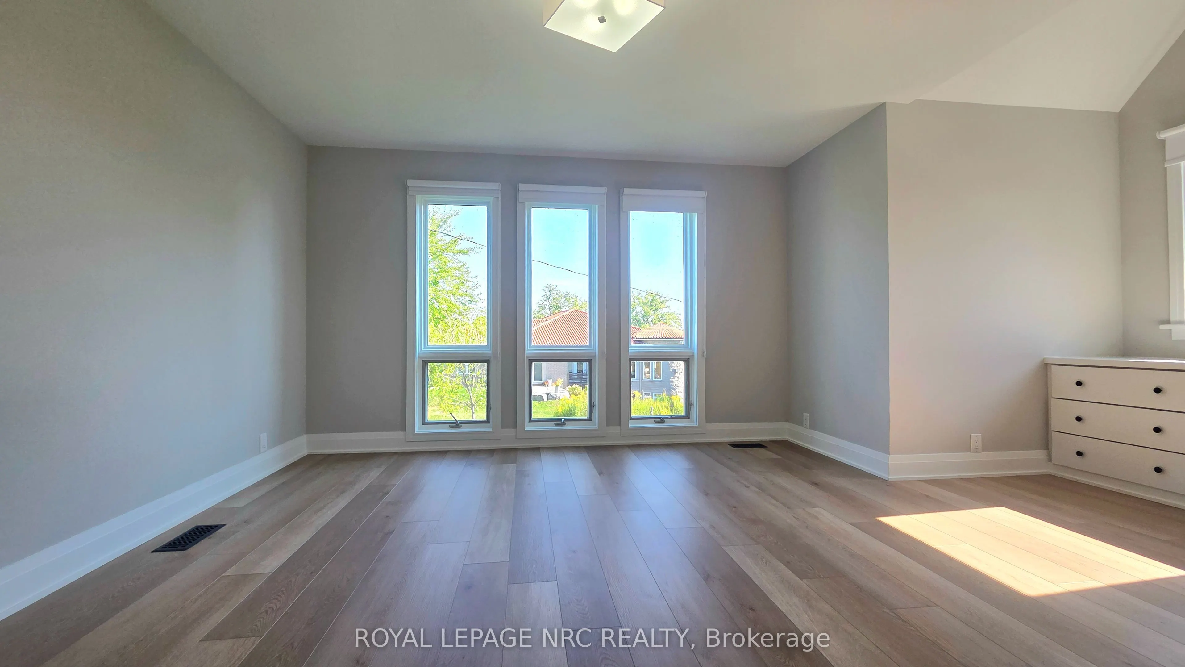 170 Lakeshore Road
