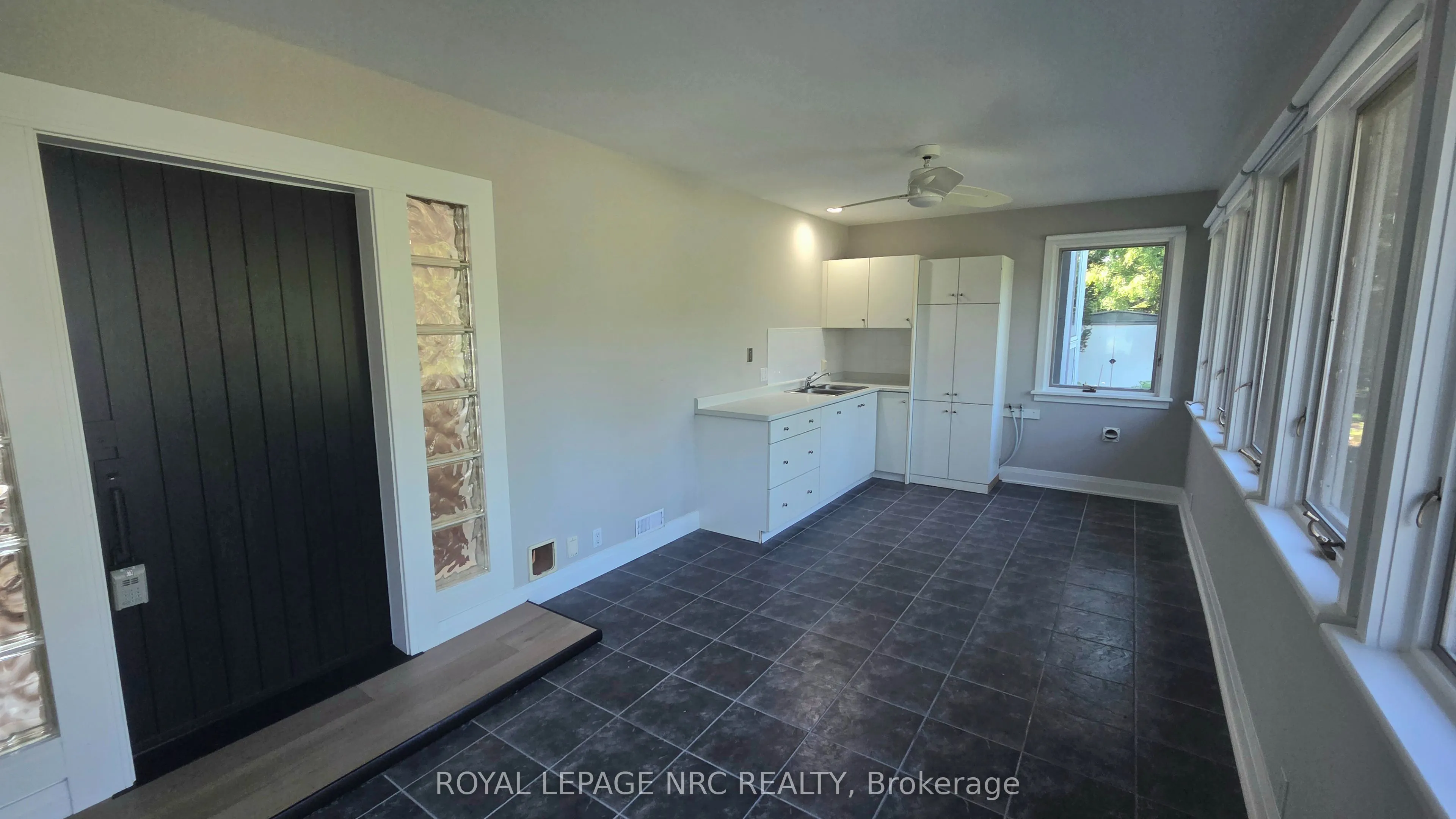 170 Lakeshore Road