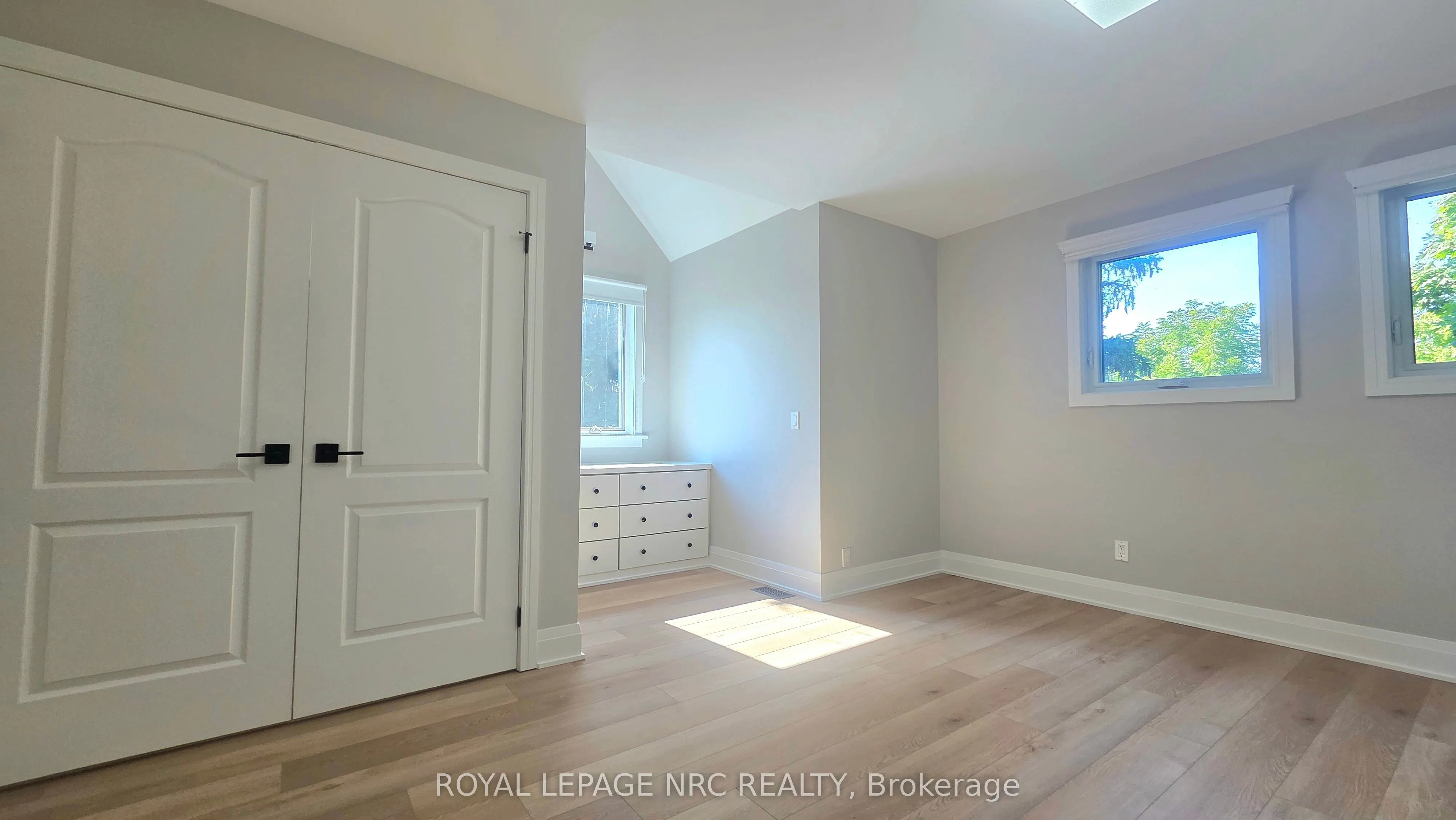 170 Lakeshore Road