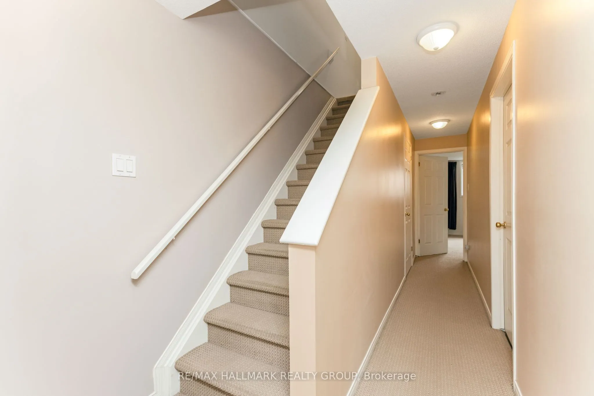 896 Longfields Drive, #5