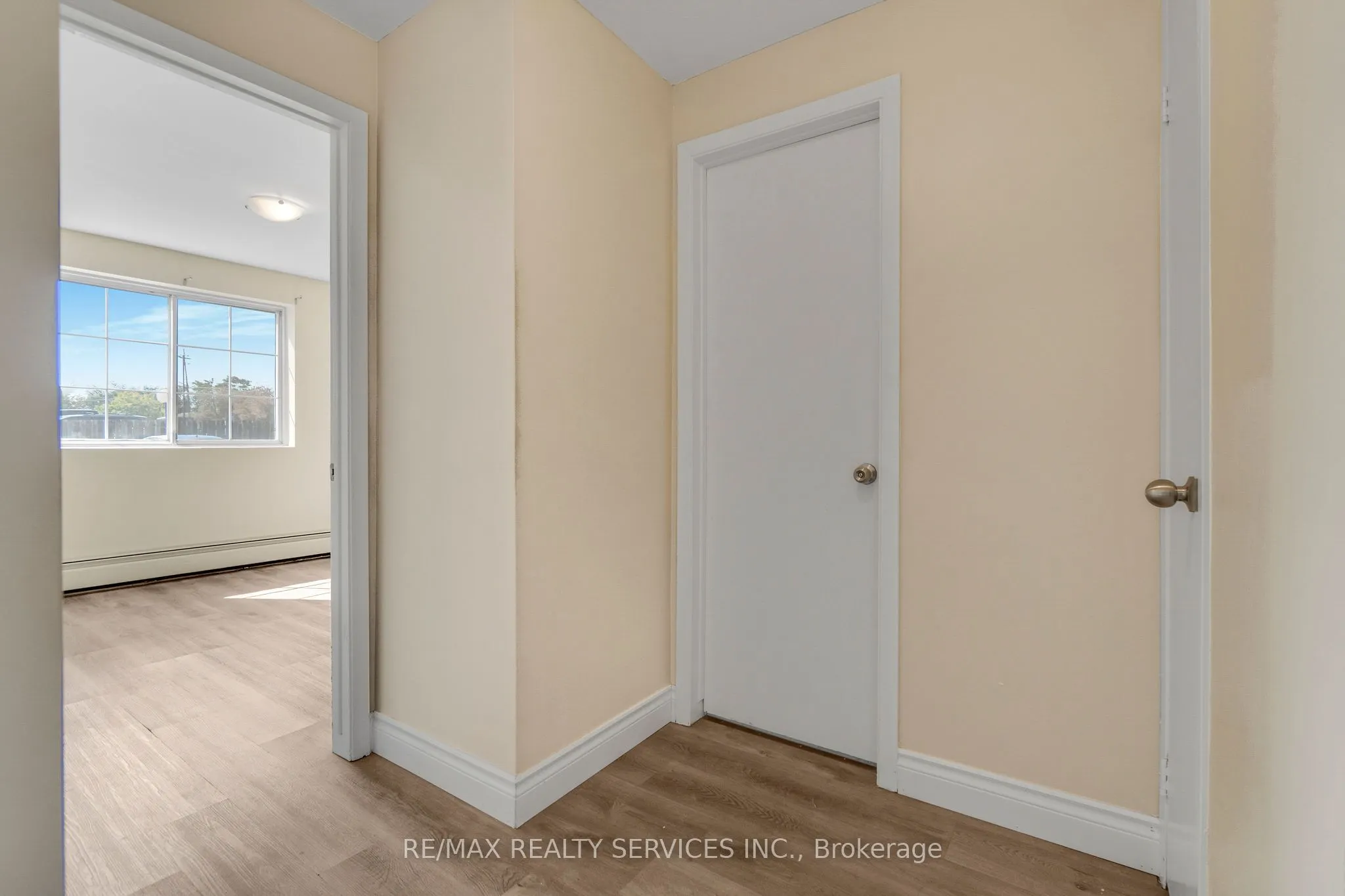 4218 Portage Road, #103