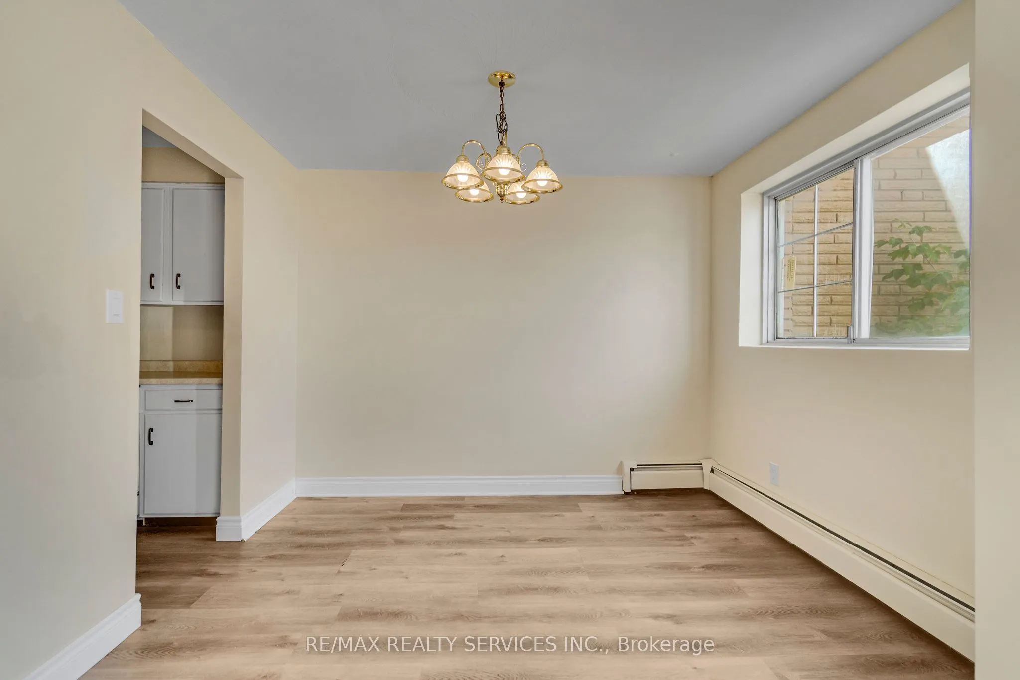 4218 Portage Road, #103
