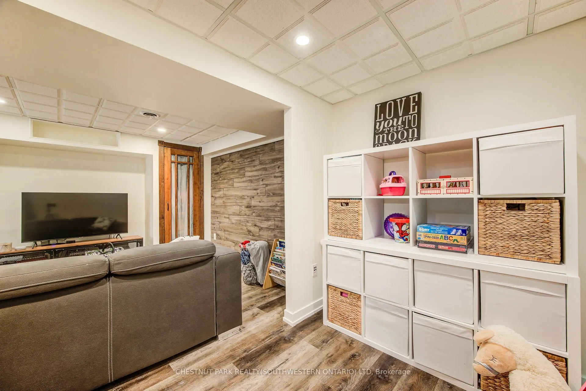98 Rolling Meadows Drive