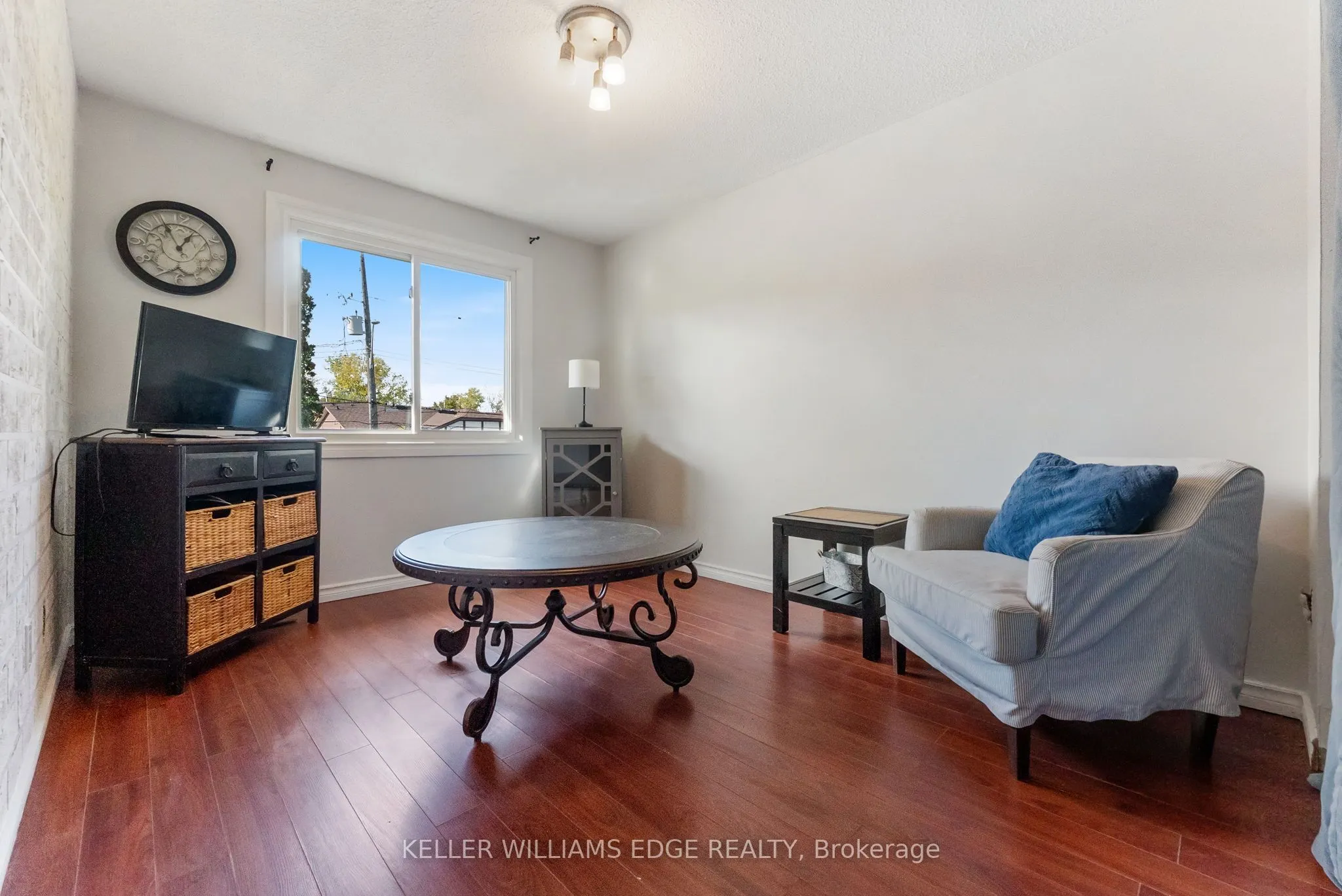 2700 Barton Street E, #7