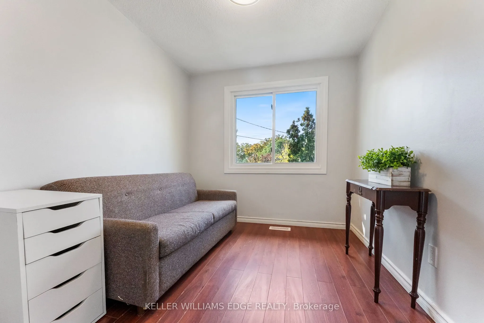 2700 Barton Street E, #7