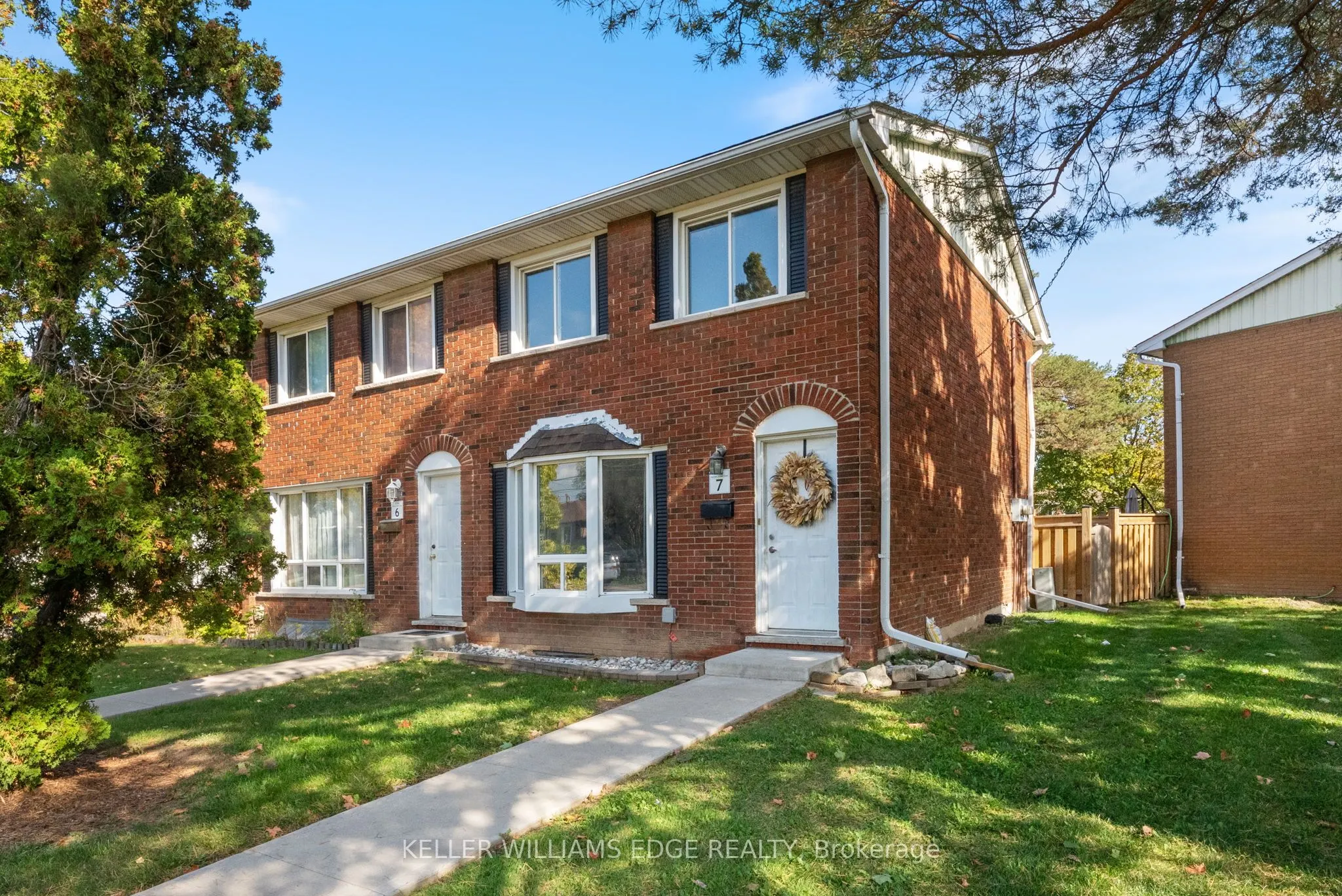 2700 Barton Street E, #7