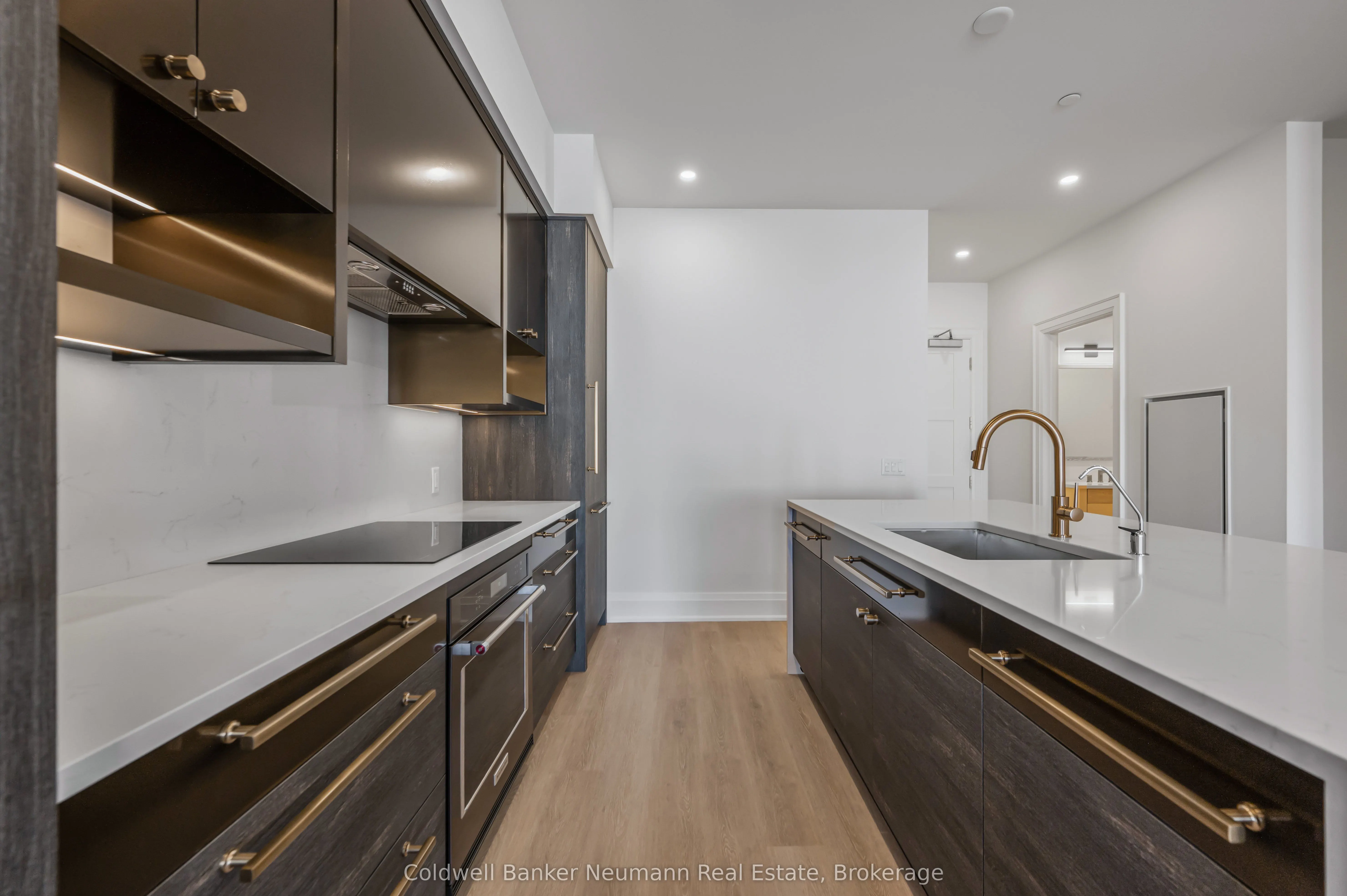 6523 Wellington 7 Road, #21