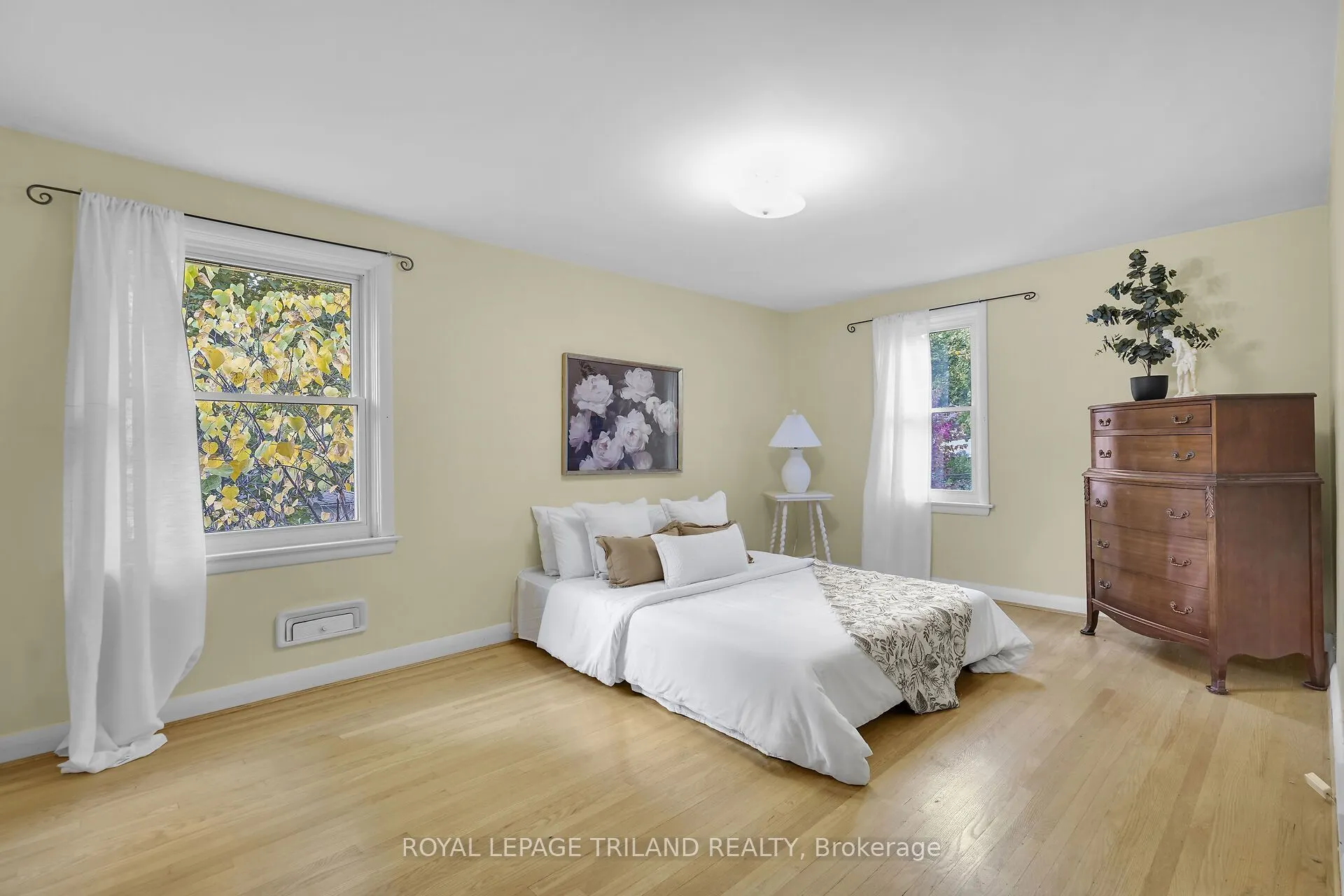 1069 Lombardo Avenue