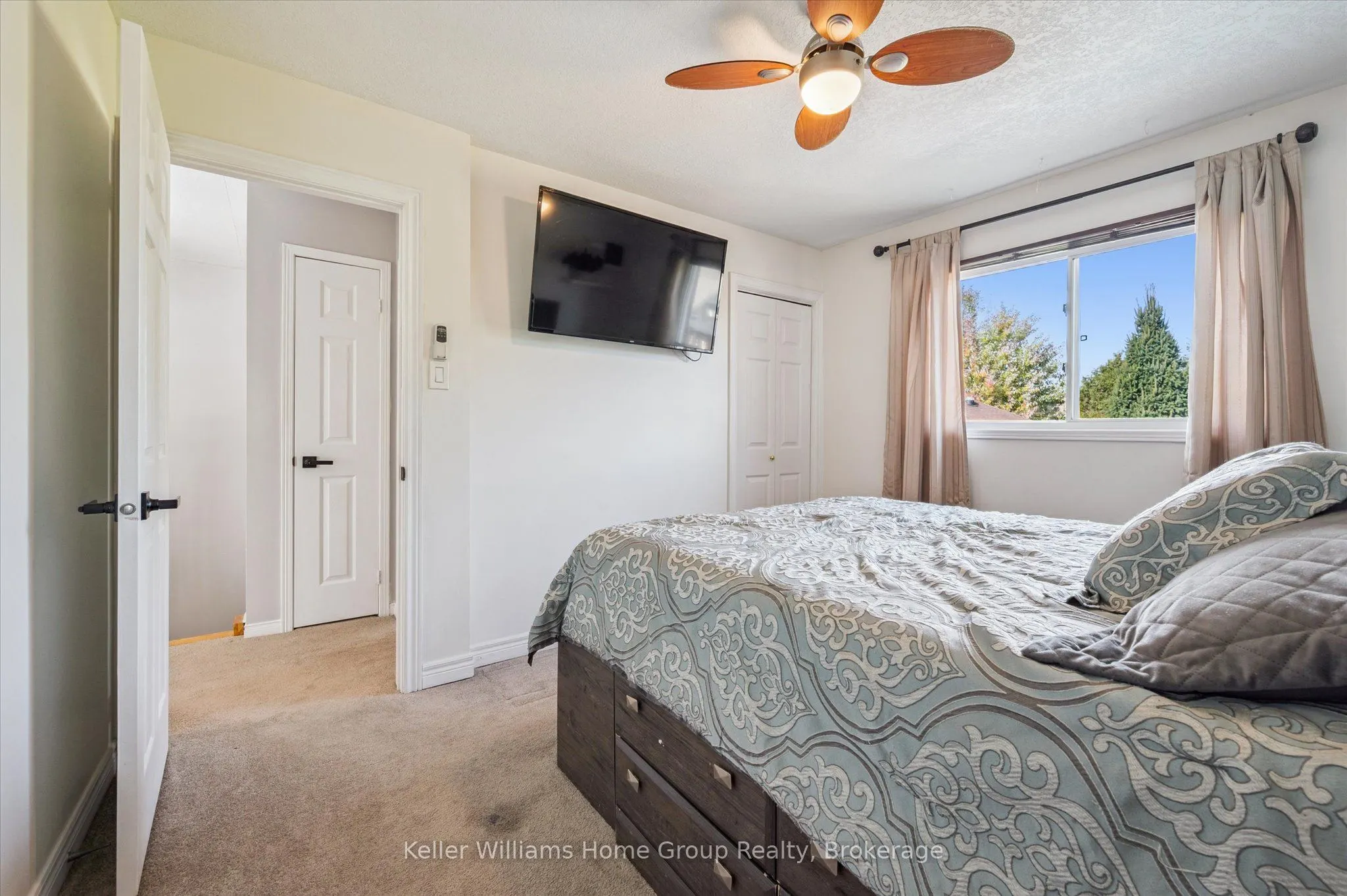 334 Daniel Crescent