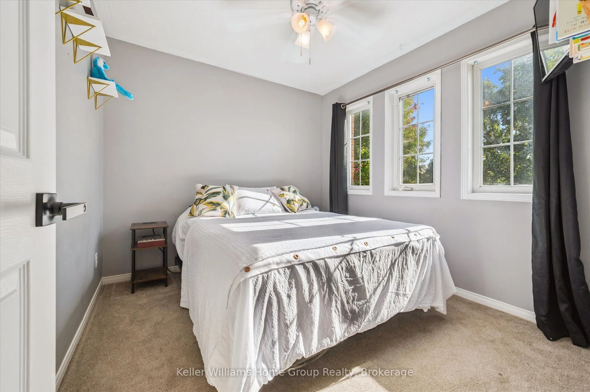 334 Daniel Crescent