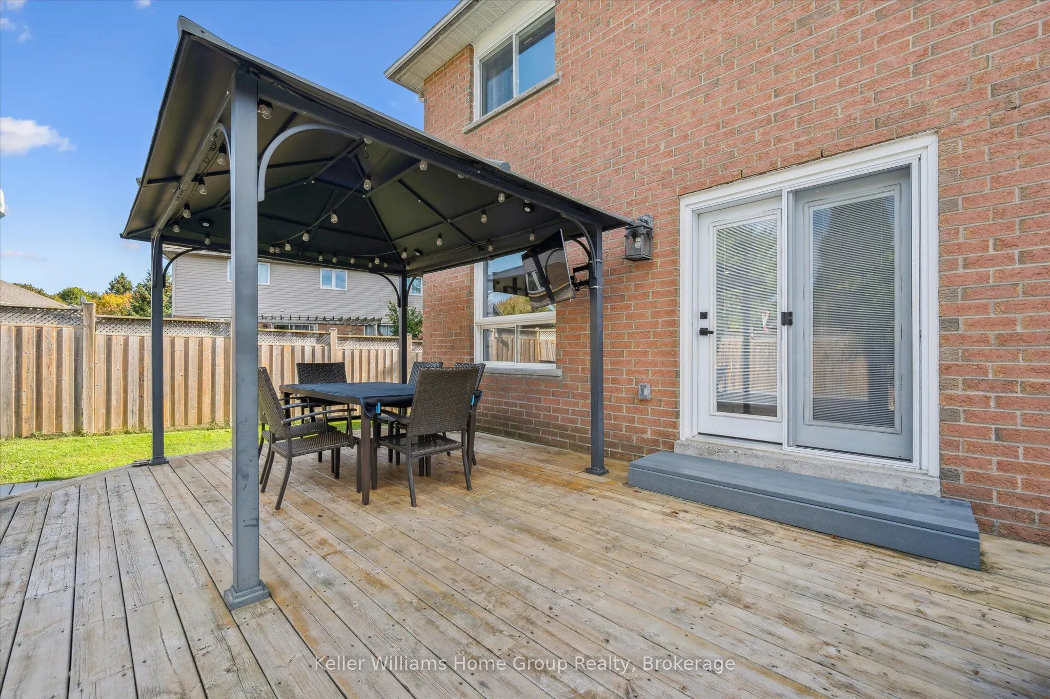 334 Daniel Crescent
